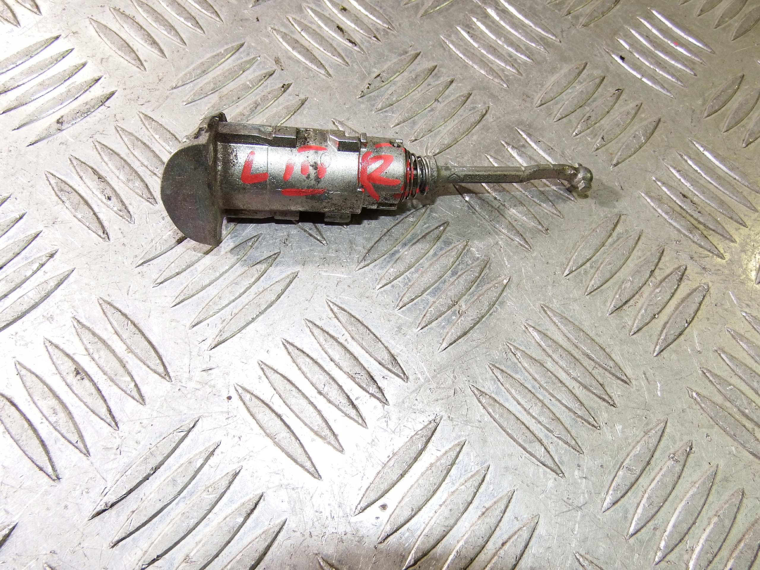 Polštář Amort. Toyota P. Ch-r 16- Le/pr FE180963