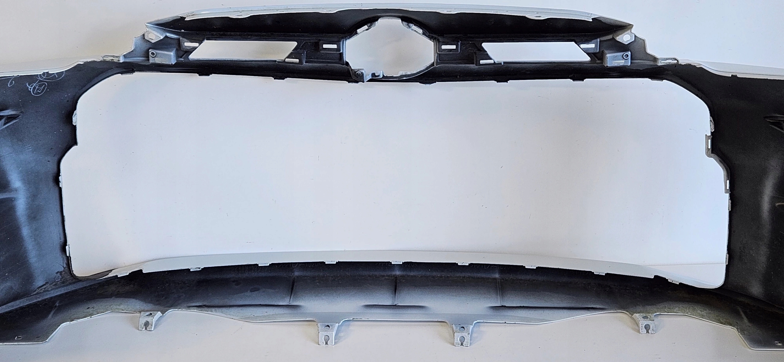 front bumper TOYOTA YARIS IV GR 52119-52C70