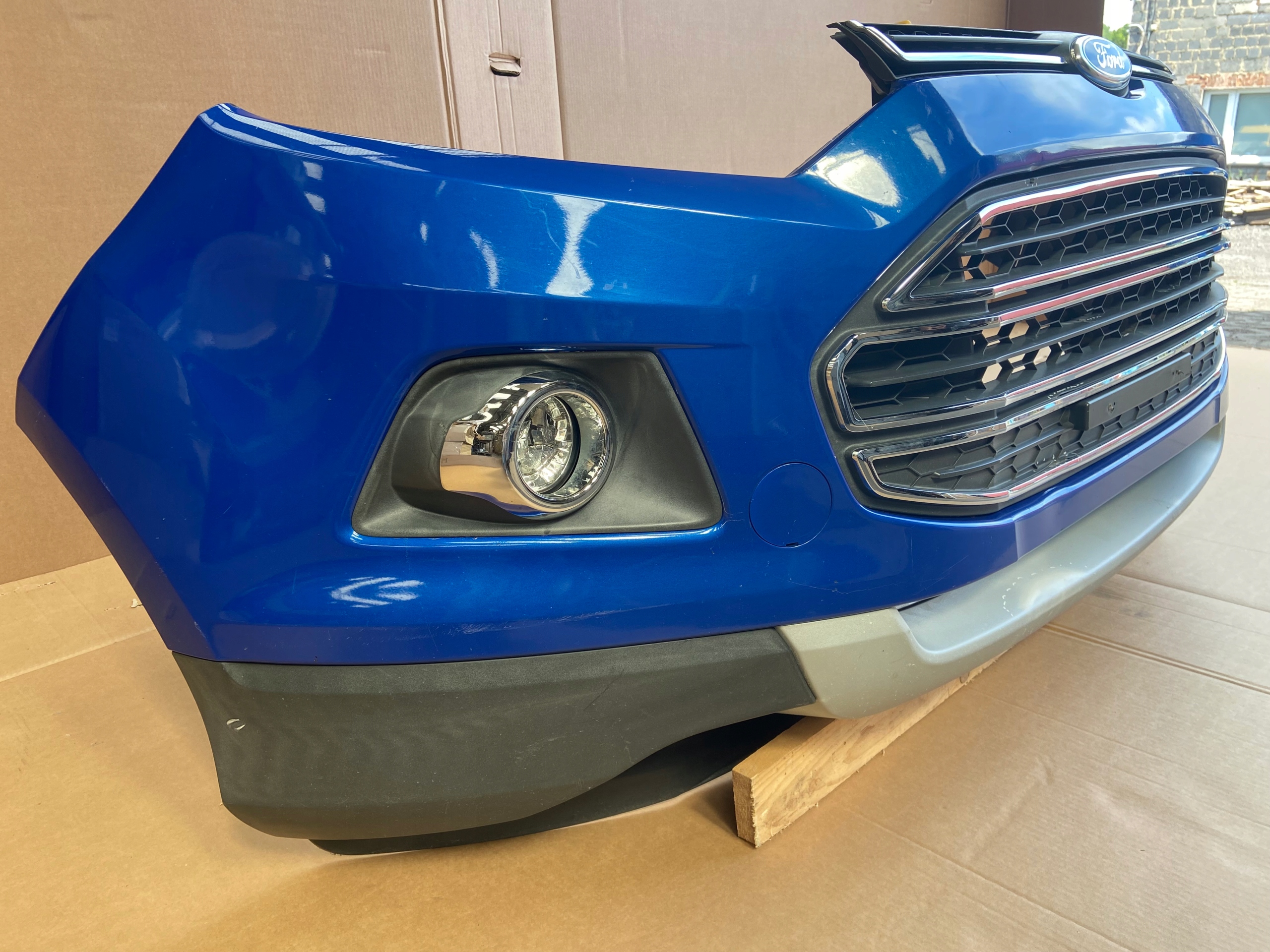 FORD ECOSPORT 2012-2017 bumper front complete blue METALIC