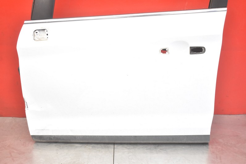 DRZWI LEWE PRZÓD PRZEDNIE FORD KUGA MK1 10R Strona zabudowy przód - lewa