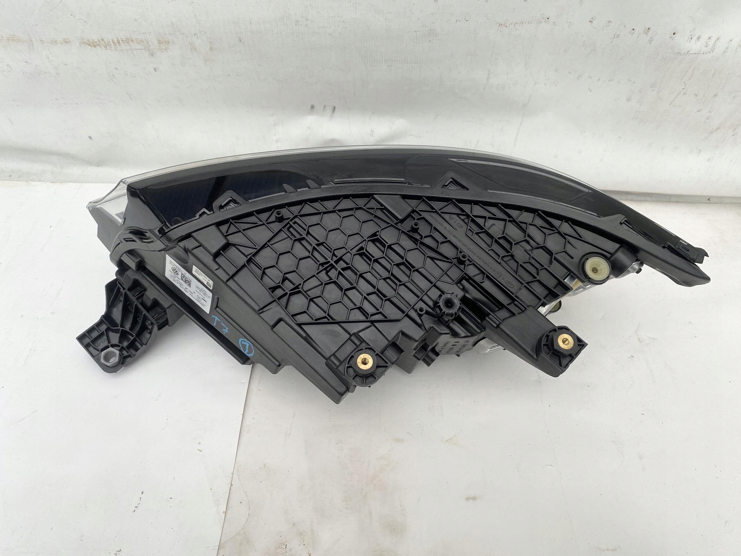 VW Transporter Multivan T7 head lights lights FULL LED light right left 24r
