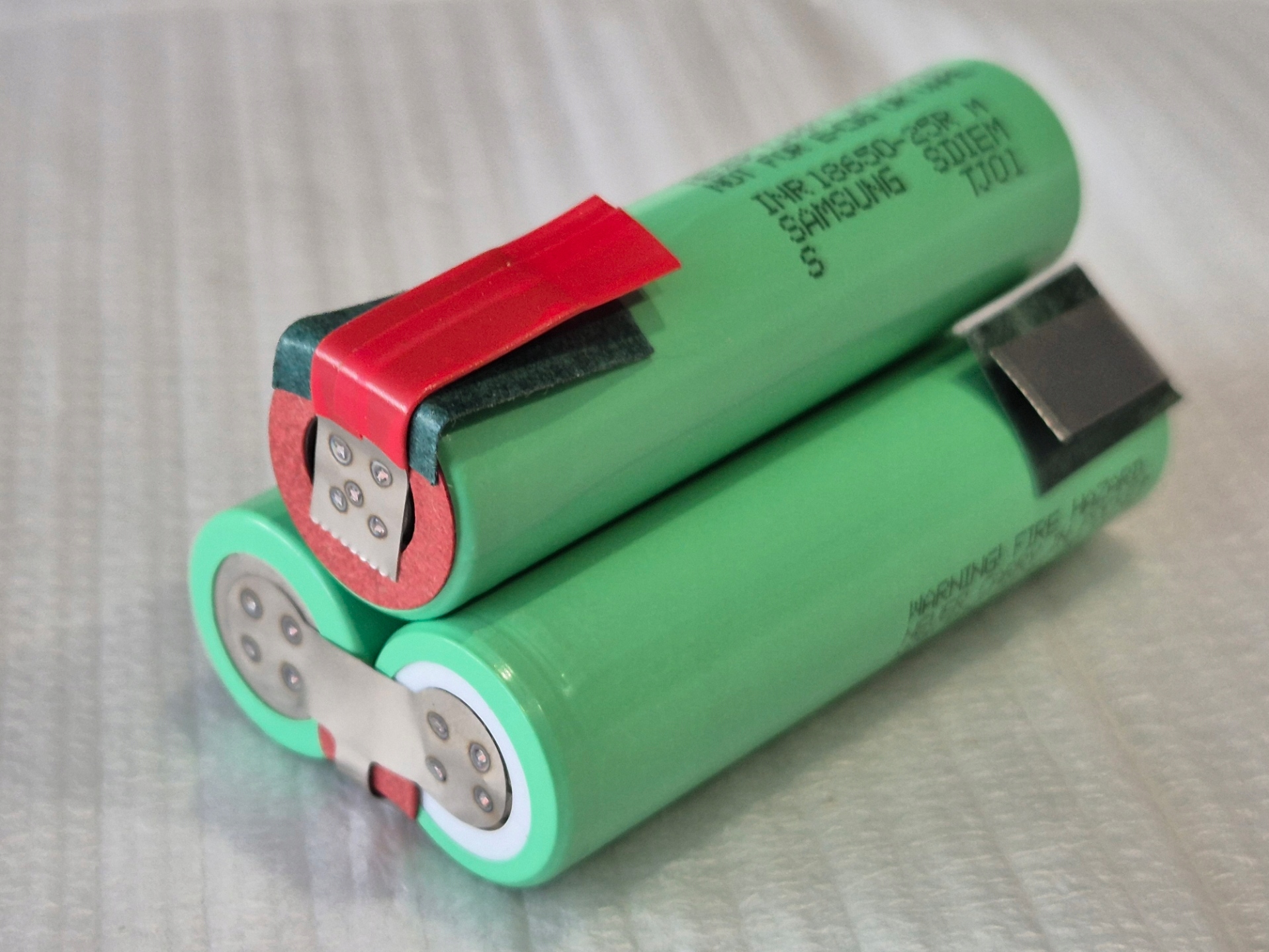 Литий-ионный аккумулятор AM Electronics 18650 2600 мАч 1 шт.