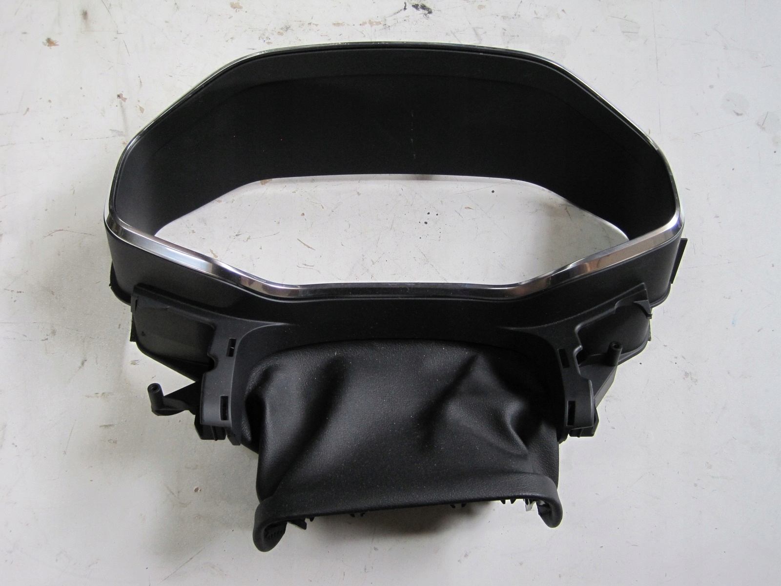 instrument panel frame JAGUAR F-PACE MK83-045F65-A