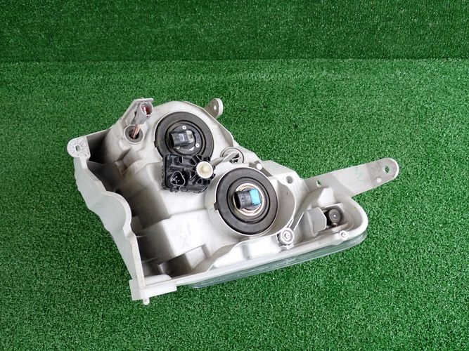 FORD D-MAX LIFT 15- reflektor right light right