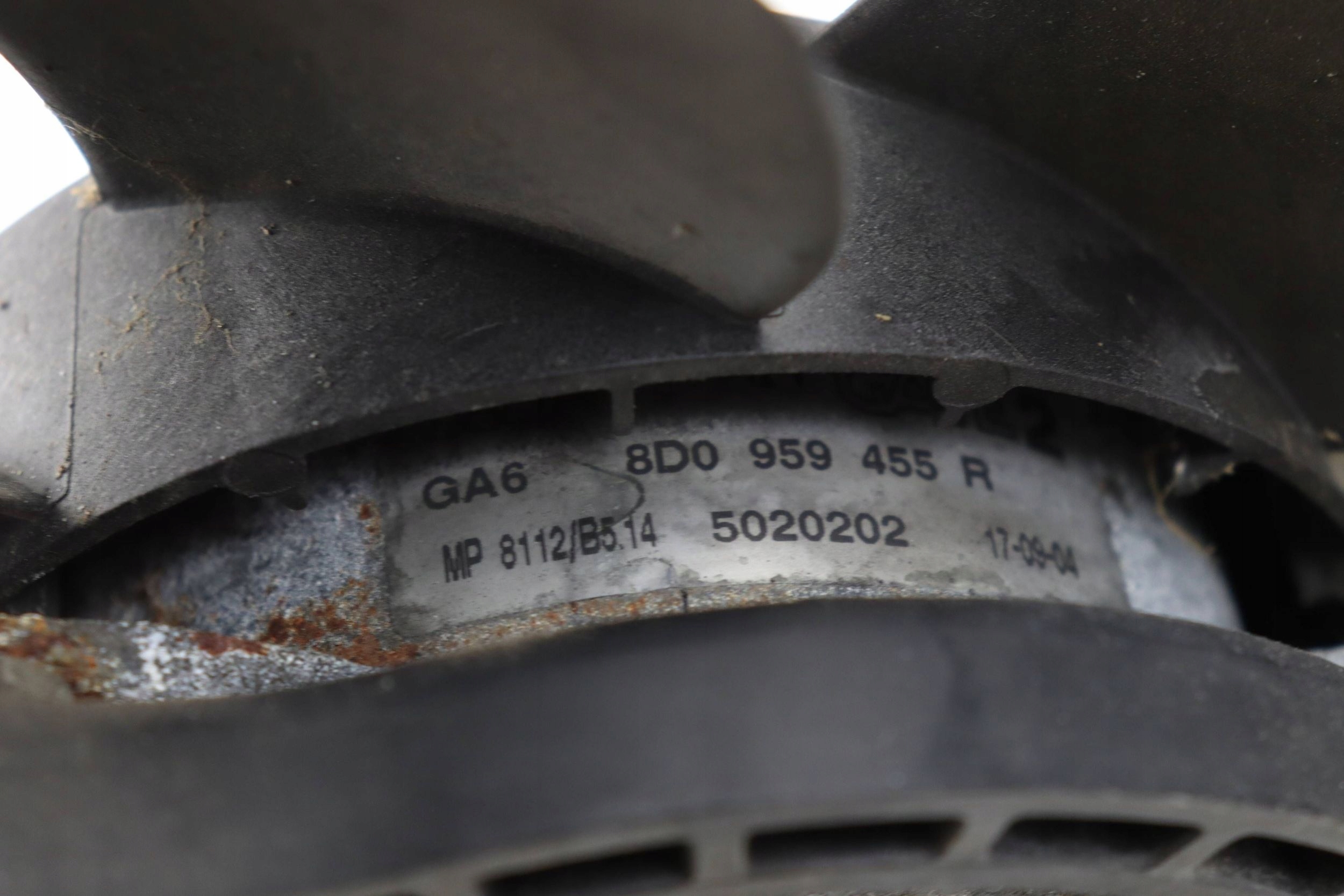 VW PASSAT B5 FL SKODA SUPERB e AUDI A4 B5 Ventola radiatore 8D0959455R
