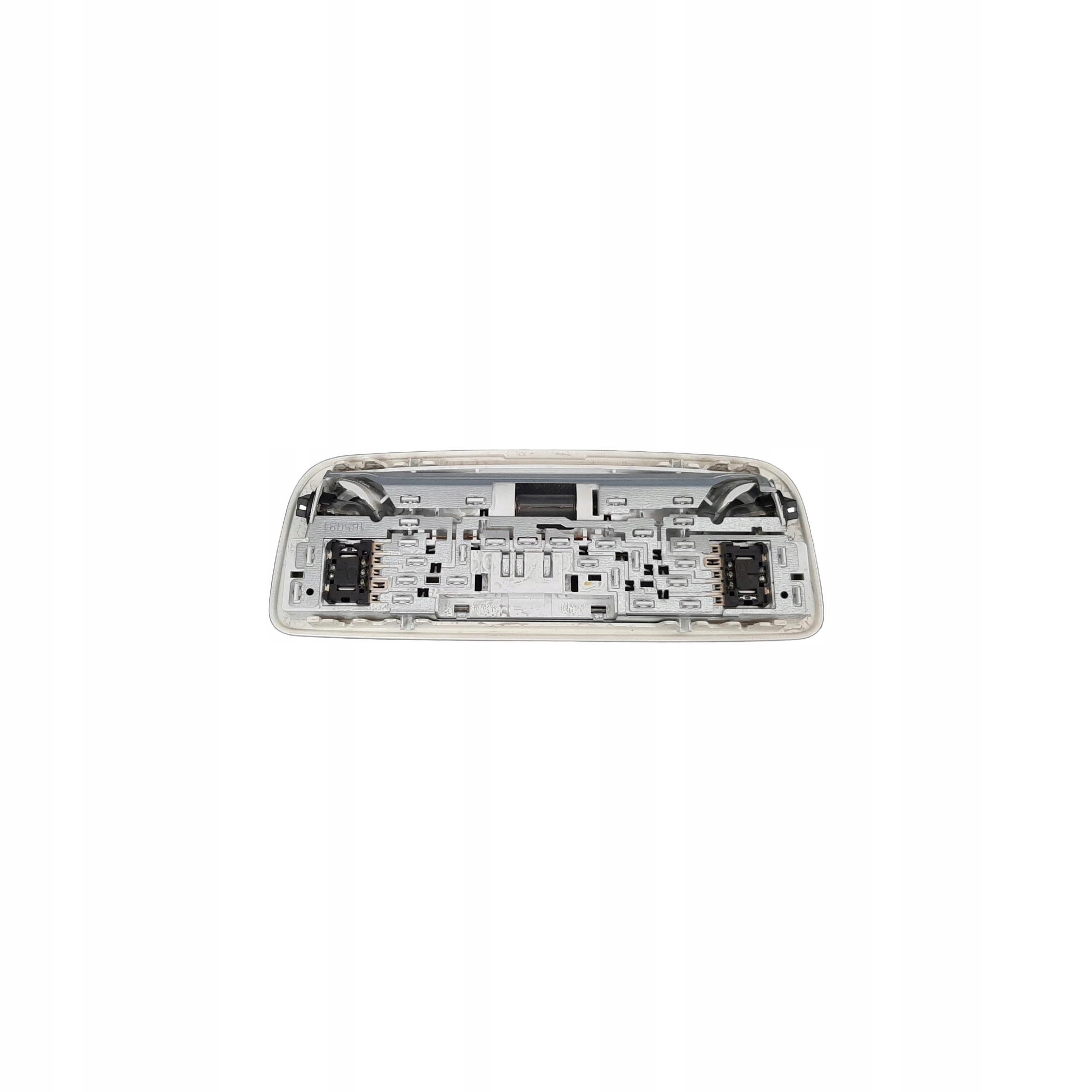 light cabs MERCEDES W204 LIFT A2048204901