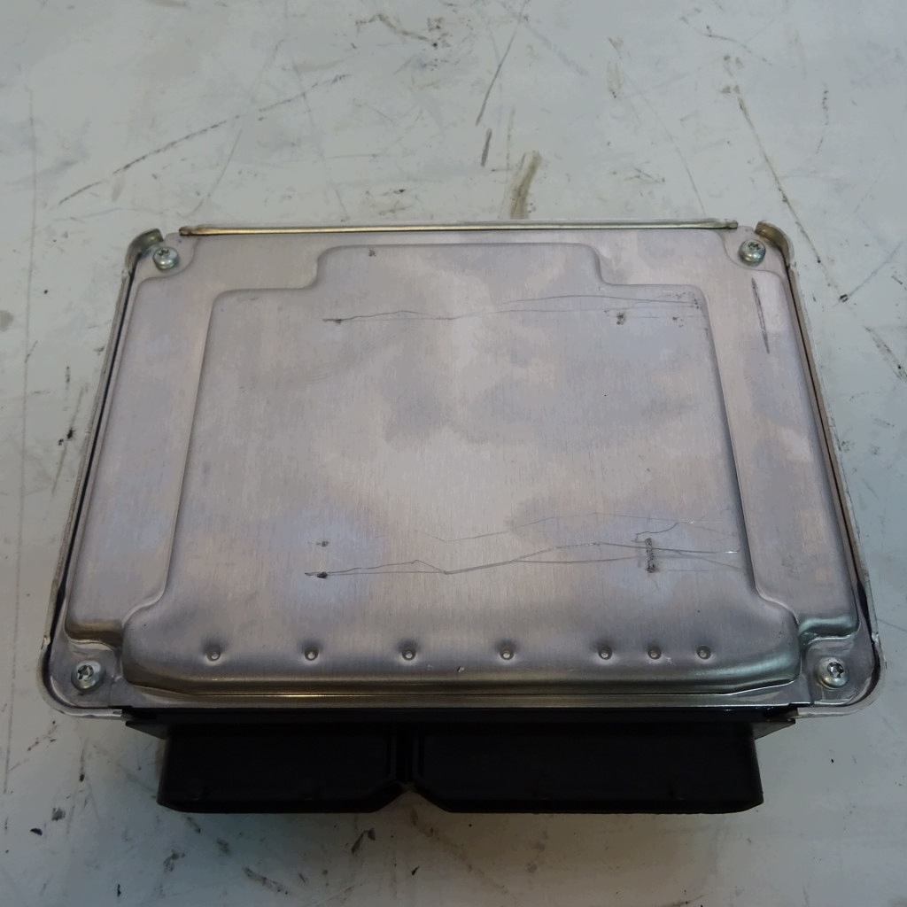 AUDI A4 B6 1.9TDI KOMUTER unité de commande électronique uce moteur 038906019LJ