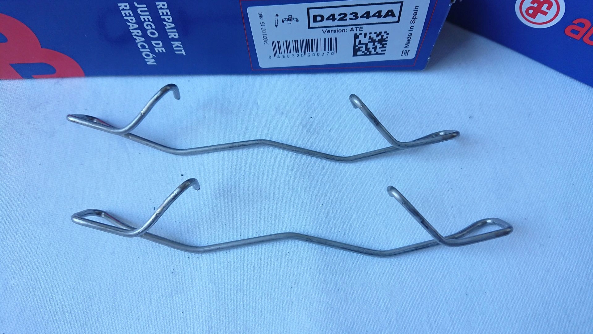 SPRĘŻYNA ZACISKU HAMULCOWEGO TYŁ OPEL VECTRA C Producent części Autofren