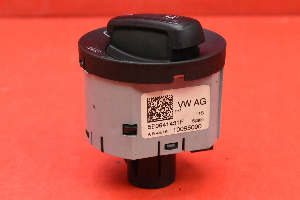 switch light switch 5E0941431F SKODA FABIA 3 III NJ 14-18
