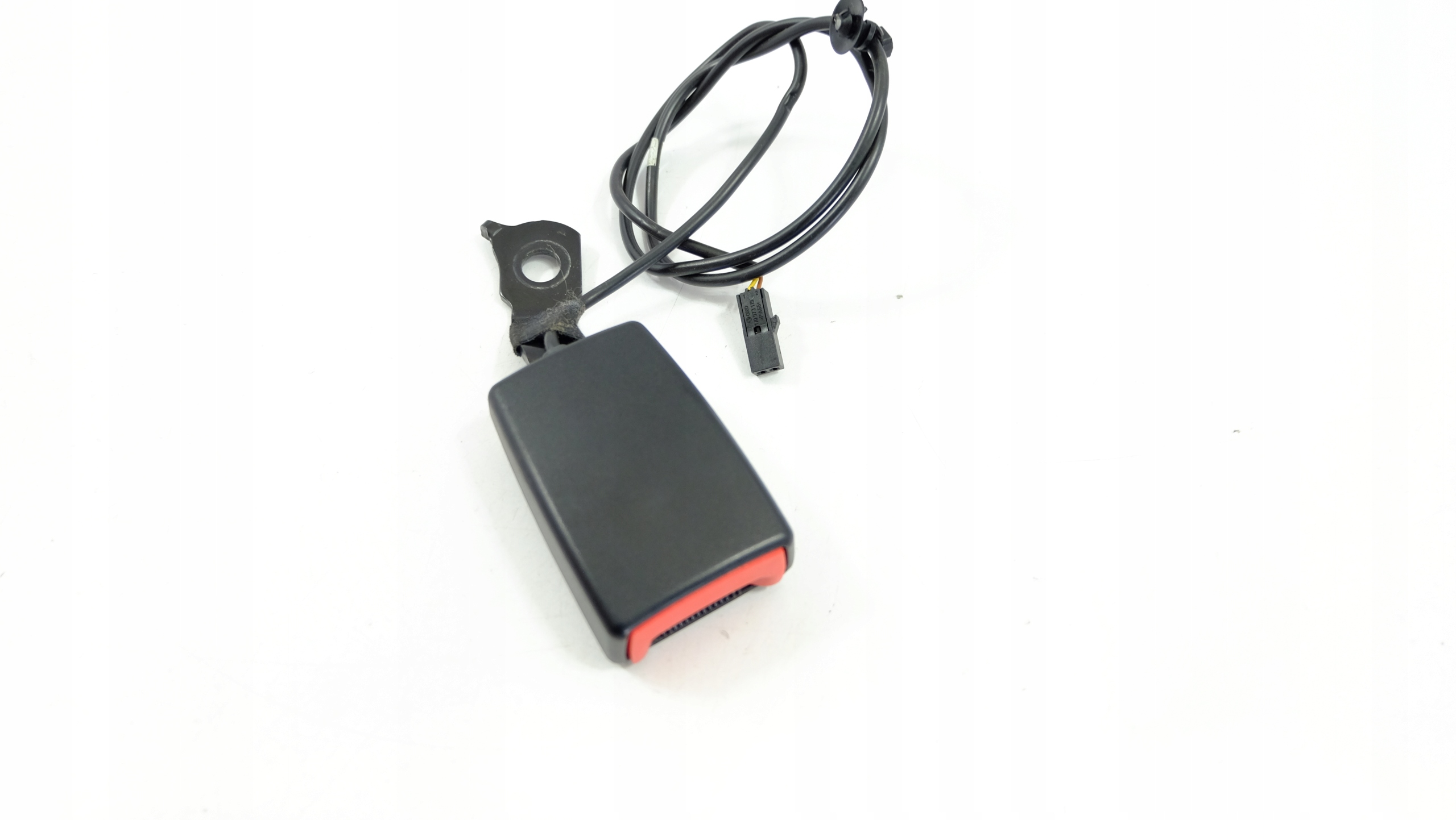 vw UP ремень безопасности правый передний 1S0857756