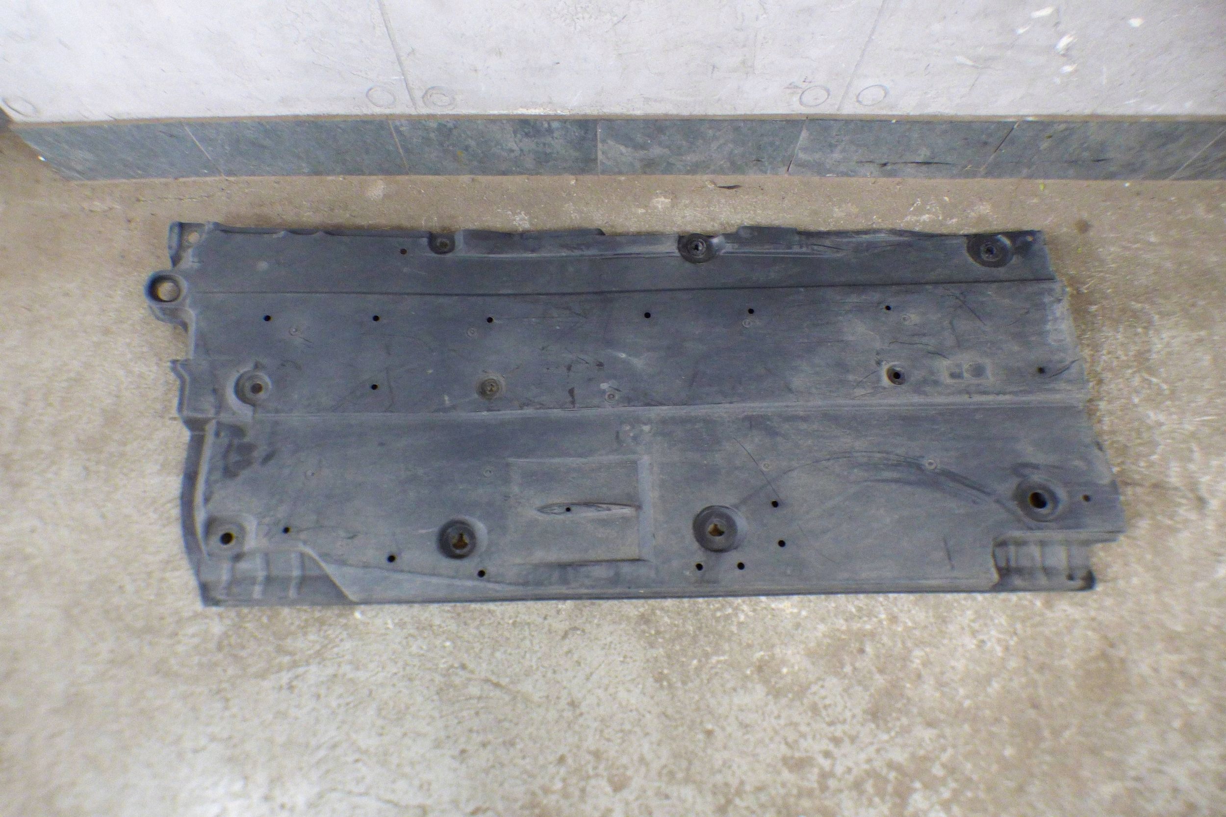 Toyota Corolla E21 XII cover chassis right 58165-02270 original st.BDB