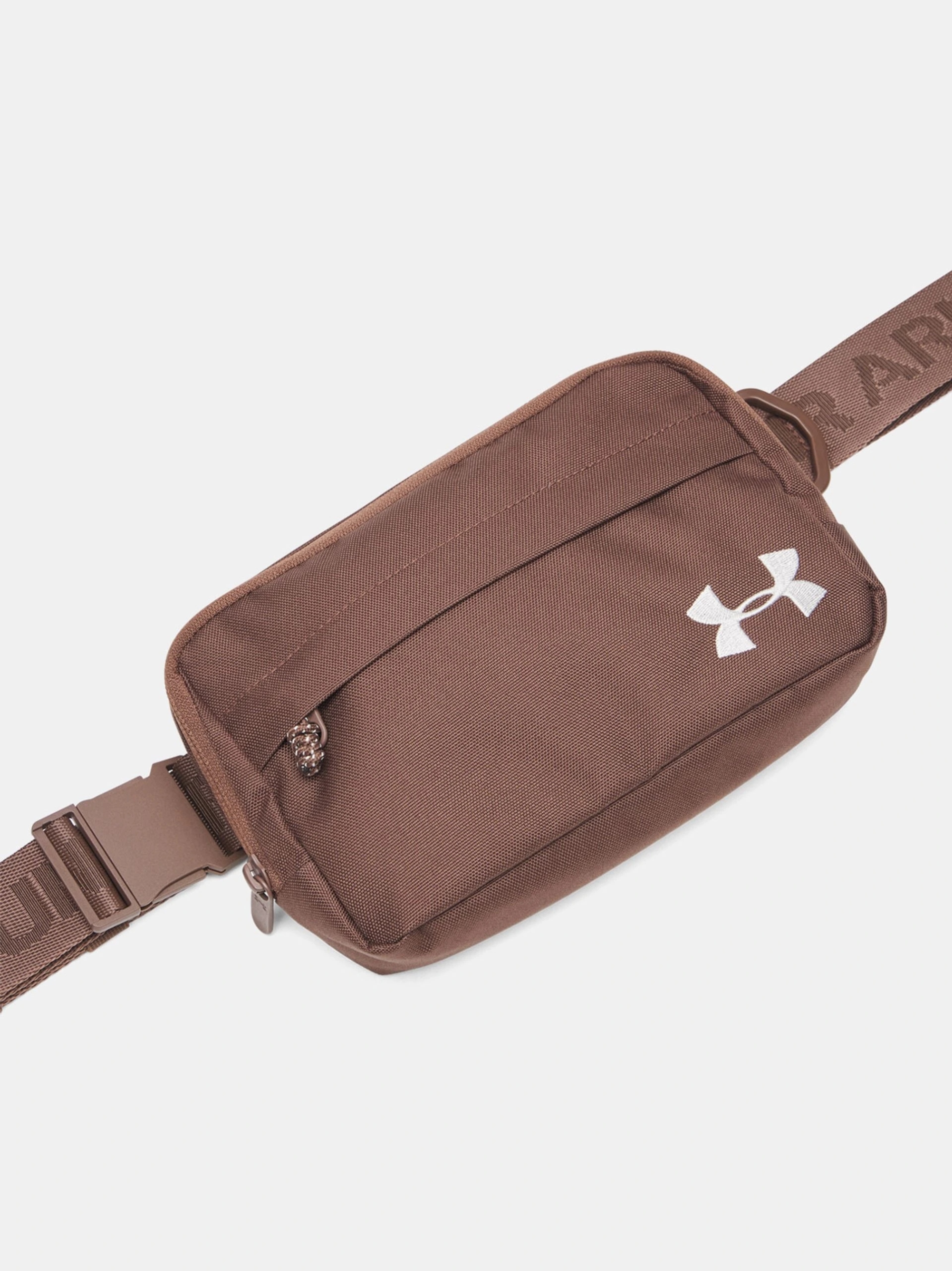 Unisexová taška Under Armour Ua Essential Wb Xbody hnědá 1378418-230