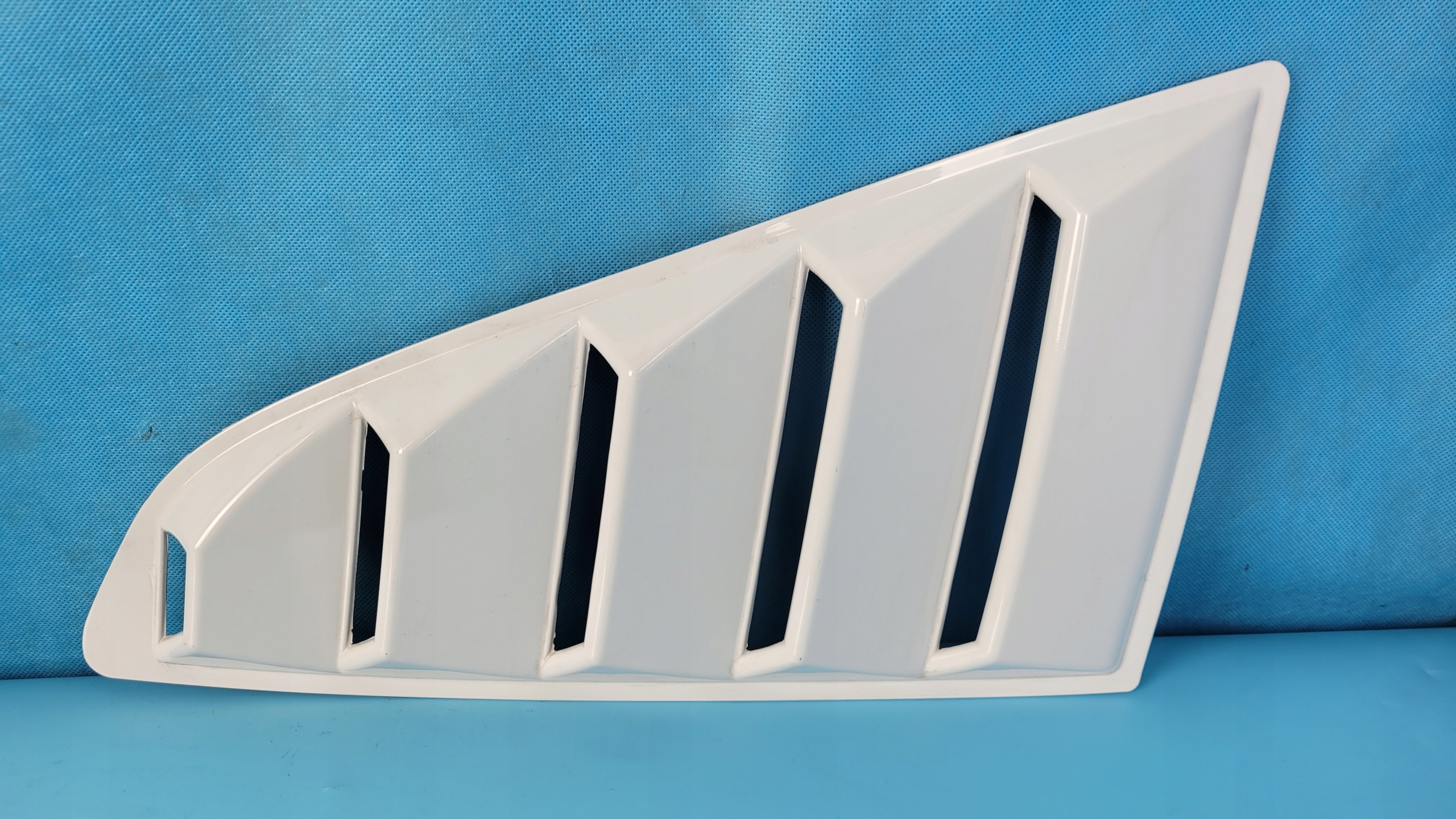 FORD MUSTANG VI ШТОРКА БОКОВОГО СТЕКЛА ЛЕВАЯ