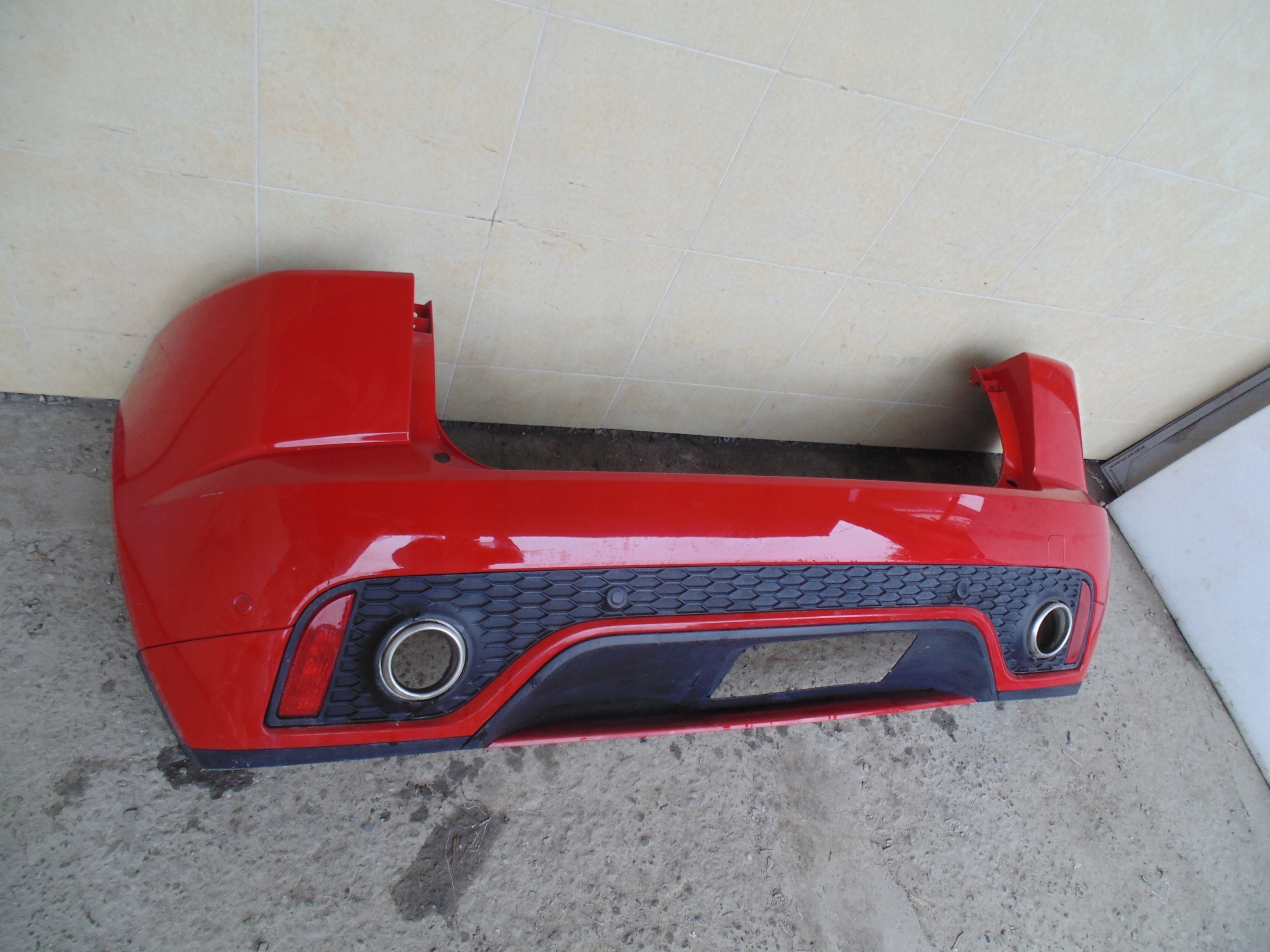 bumper rear complete 4PDC JAGUAR E-PACE