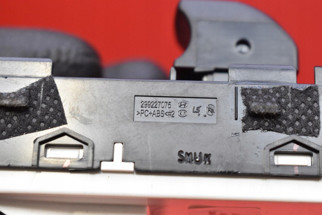 switch lifting windows left rear part 93581R2000 KIA SPORTAGE 5 V 21-25