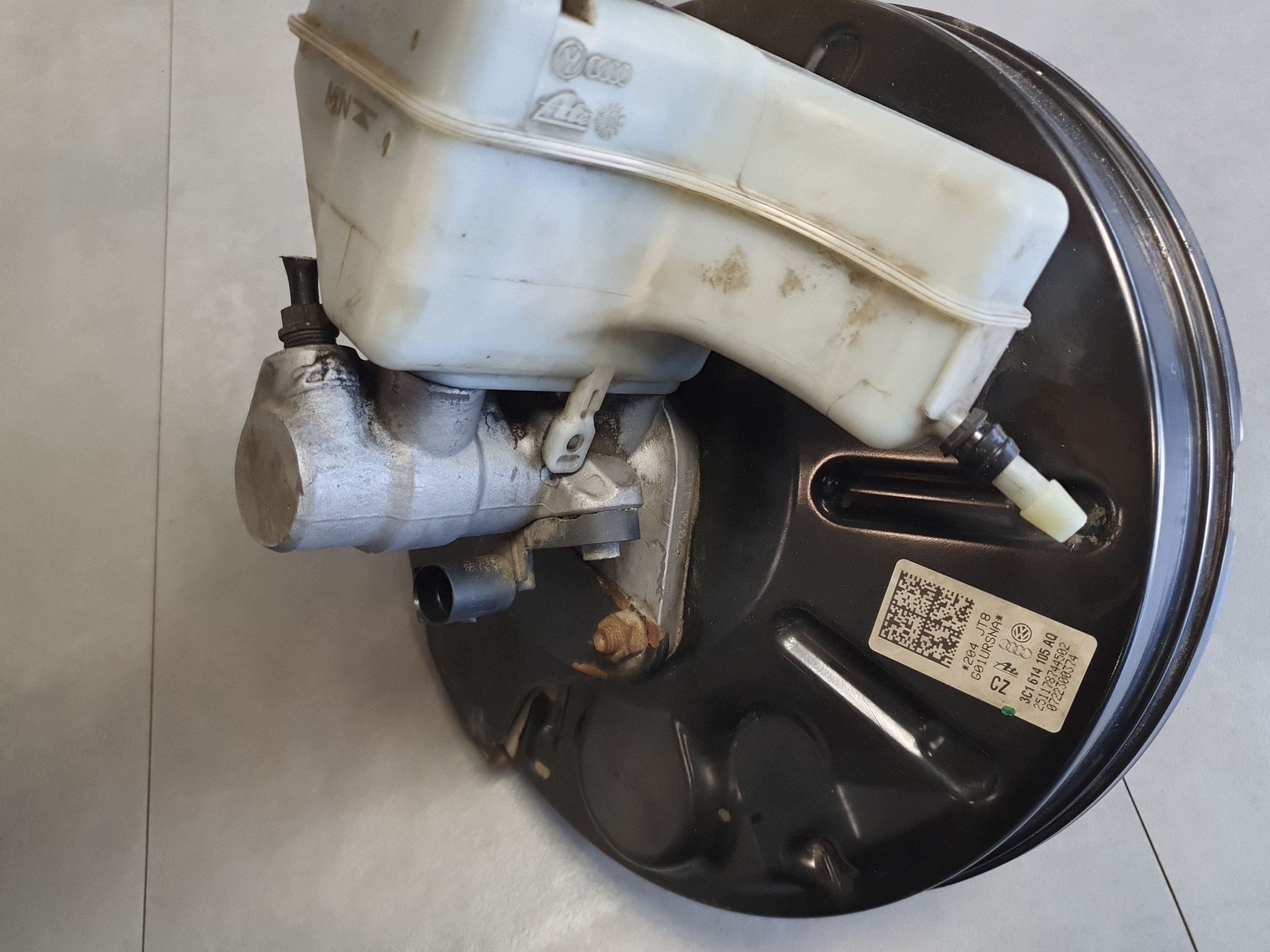 Volkswagen PASSAT CC servo brake pump 3C1614105AQ