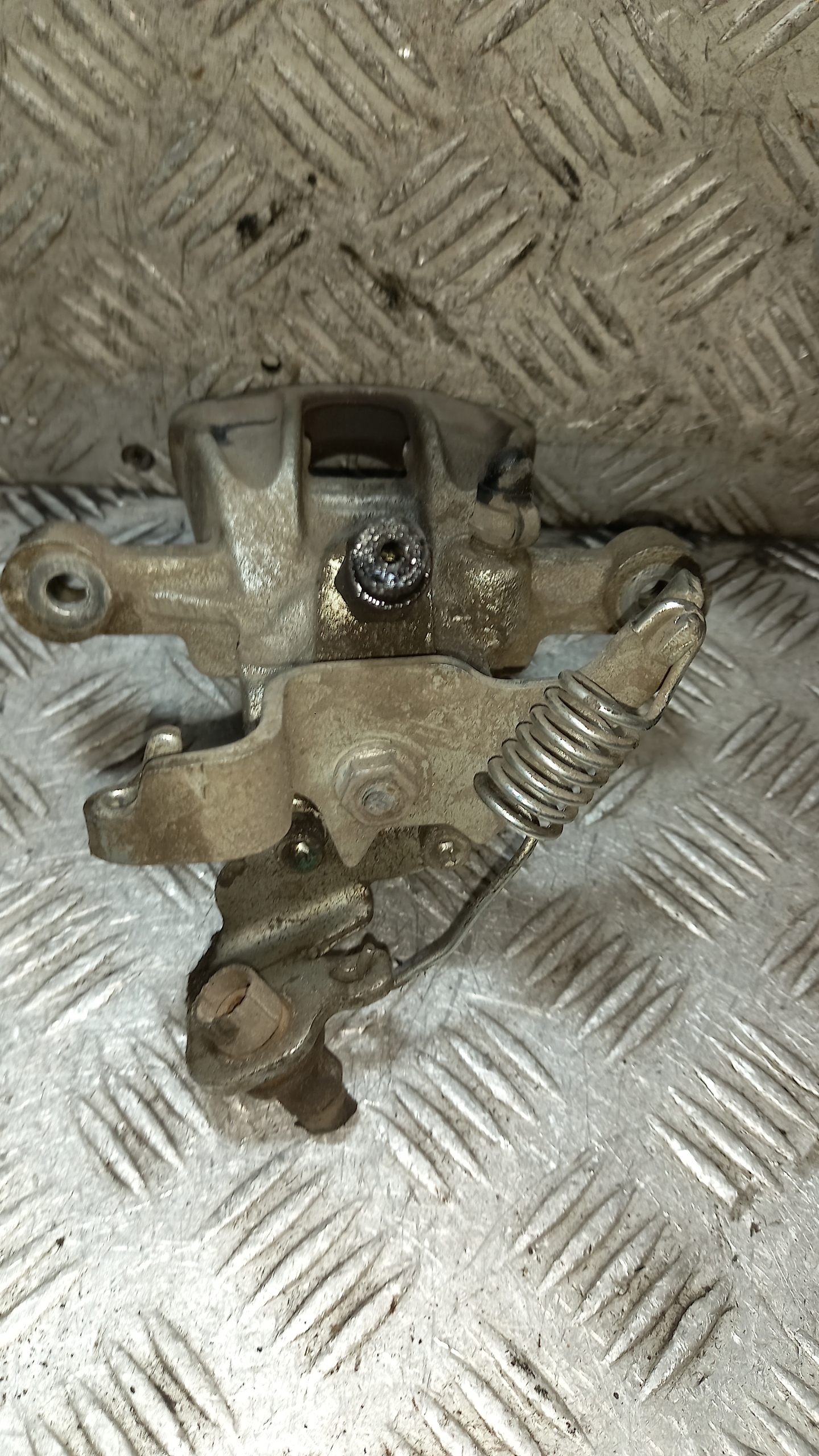 caliper brake left rear part rear FORD MONDEO MK 3
