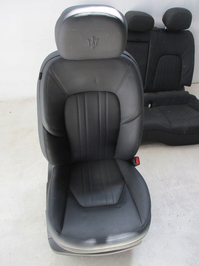 upholstery seats leather Maserati Levante 18r