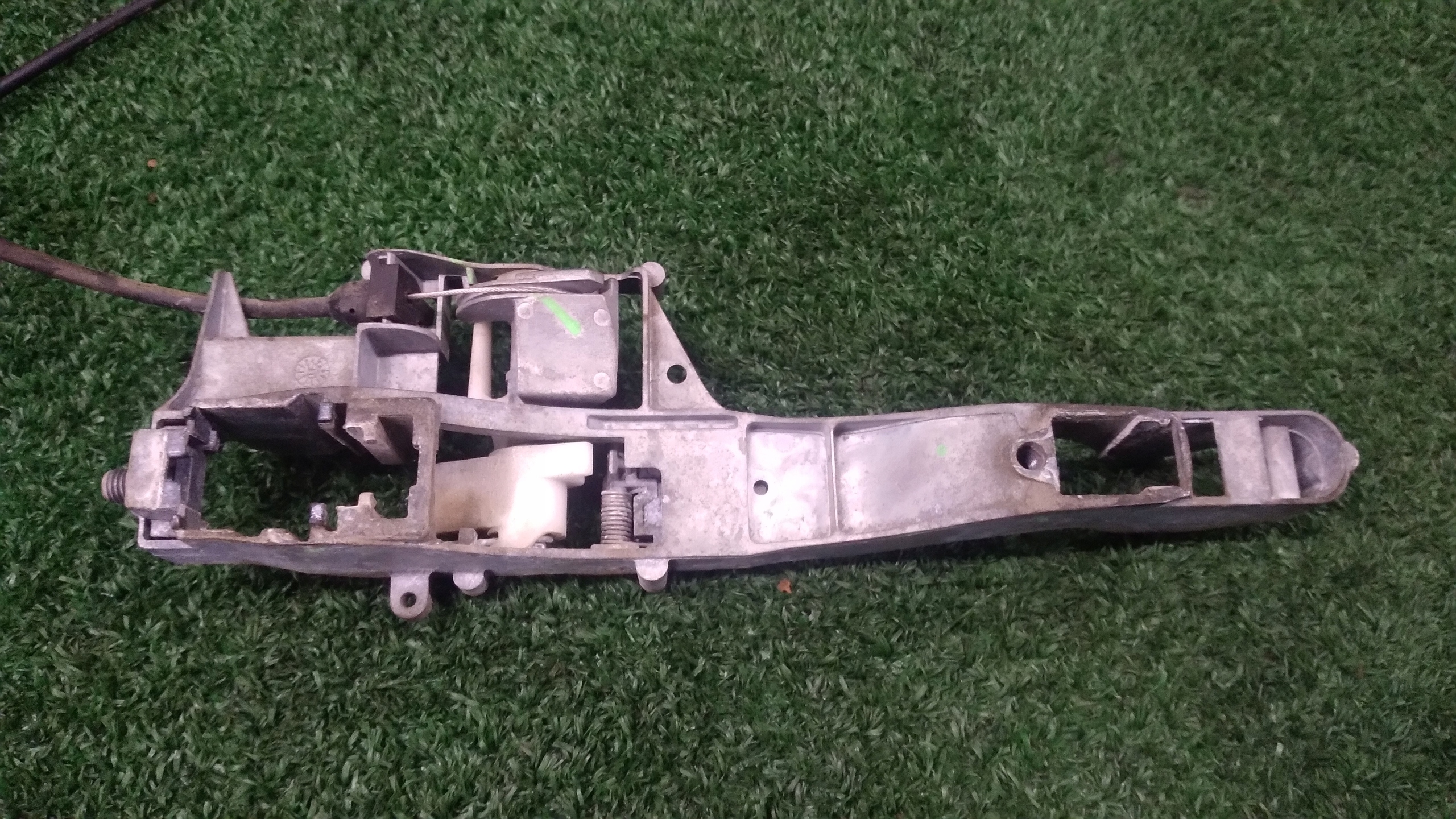 lock door right front PEUGEOT 207