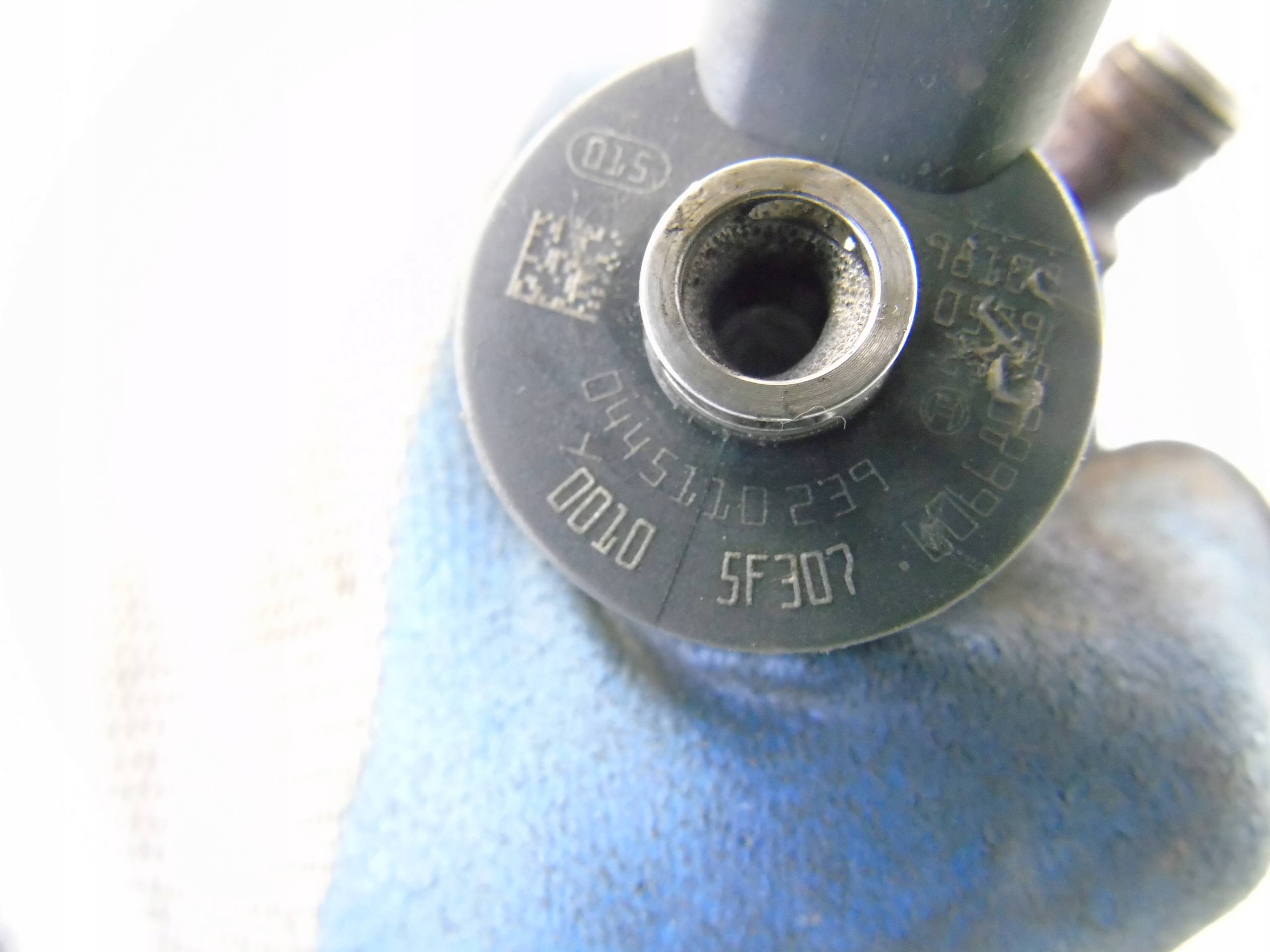 WTRYSK WTRYSKIWACZ C-MAX MK1 FOCUS 1.6 0445110239 Producent części Ford OE