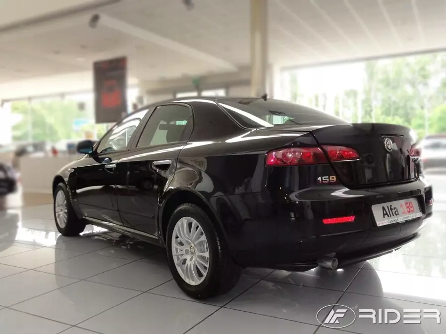 Alfa Romeo 159 bočné lišty
