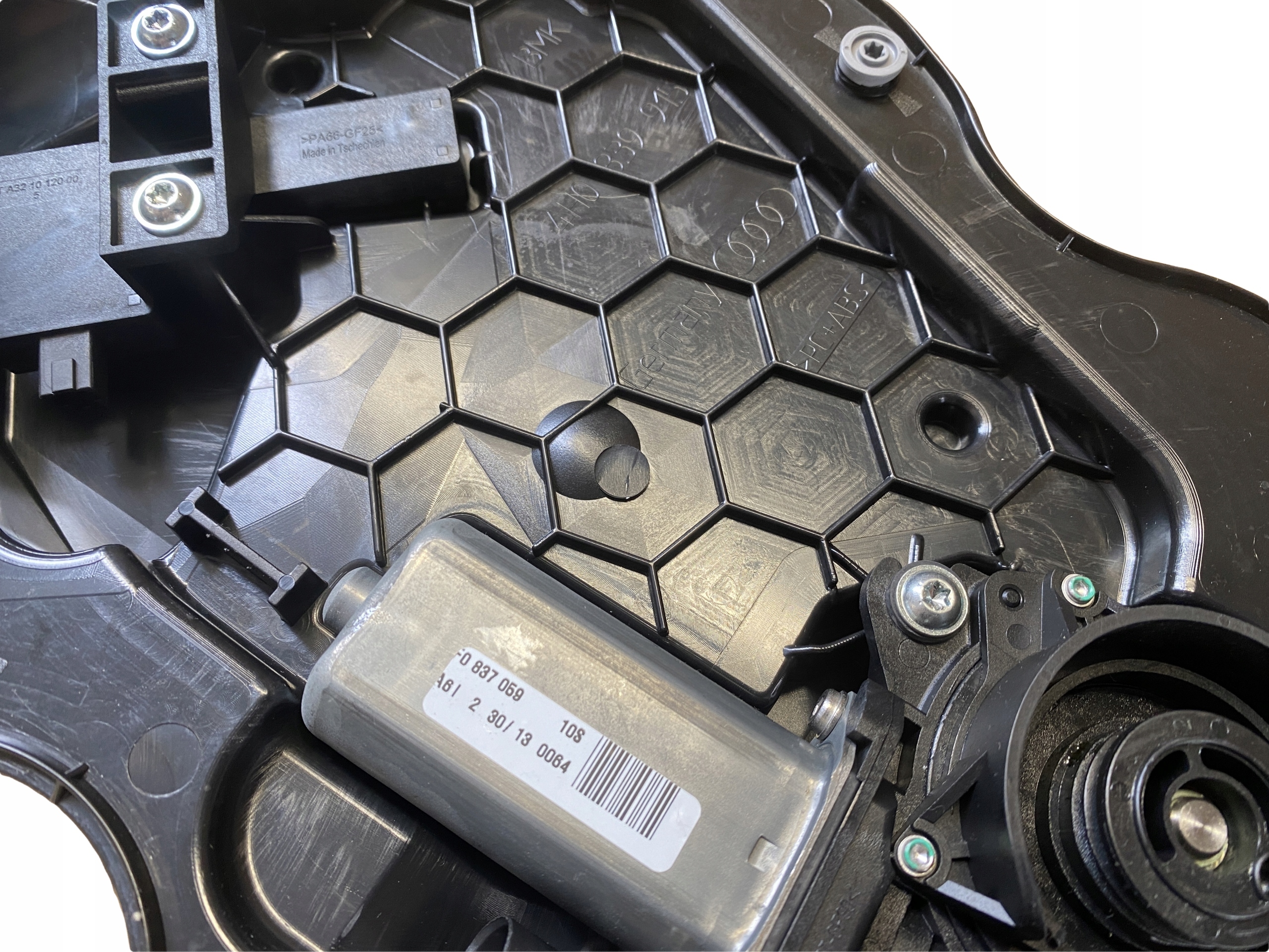 AUDI A8 4H D4 DOCIAG door left 4F0837059
