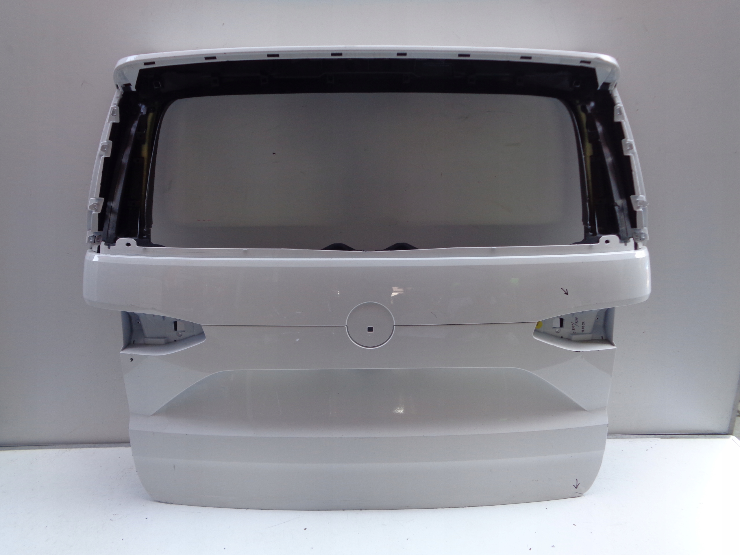 Heckklappe VW T7 21- NR 29190