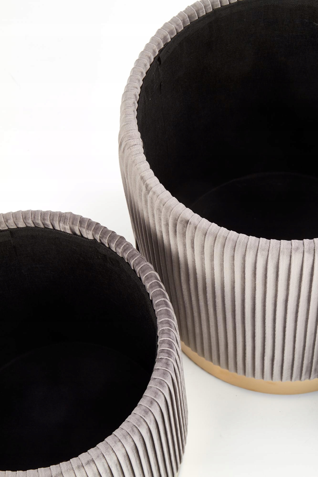 ZESTAW 2 PUF POPIELATE TKANINA MONTY HALMAR Wysokość mebla 36 cm