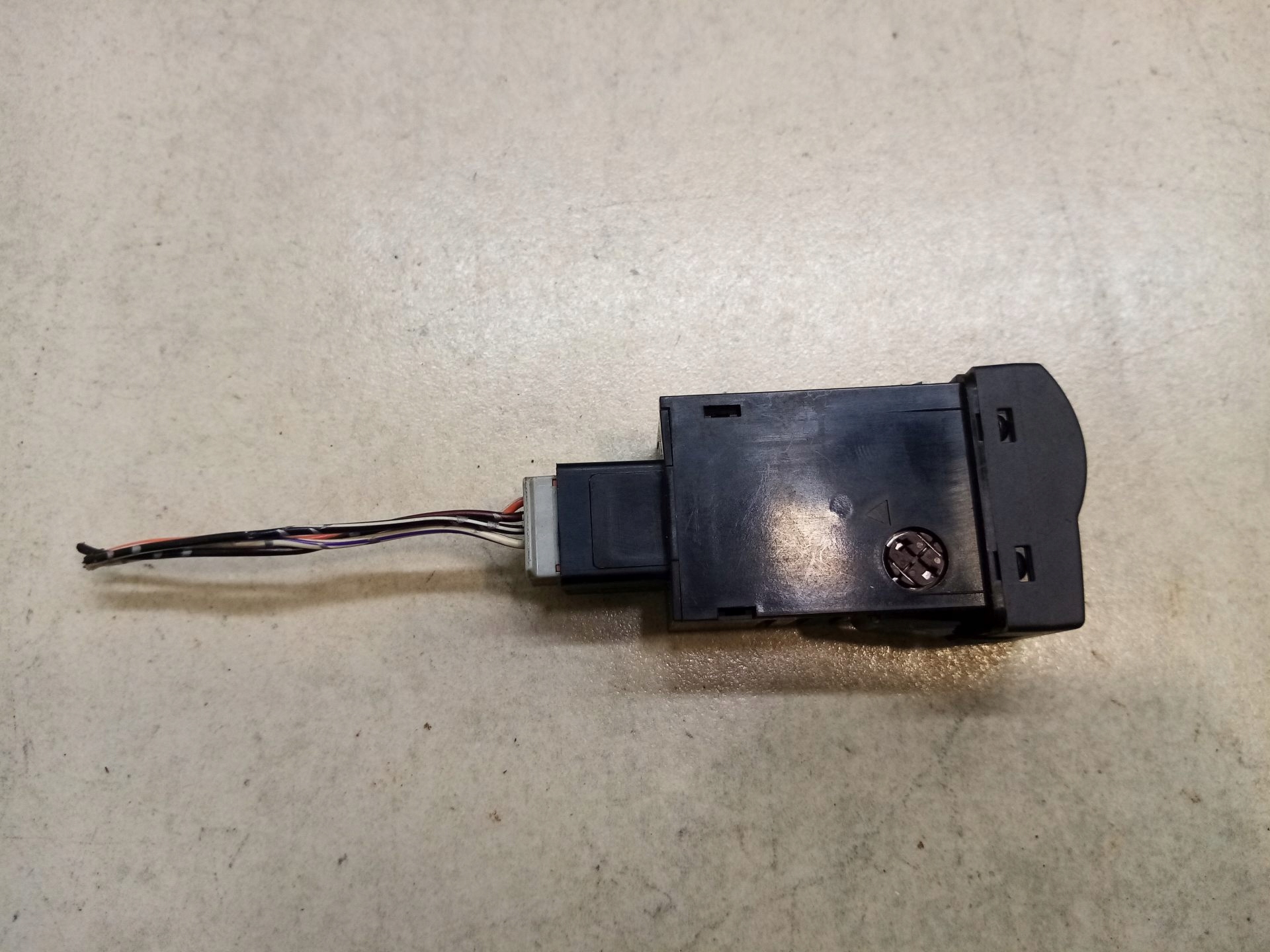 switch lighting of the dashboard MAZDA 3 1.6 TDCI
