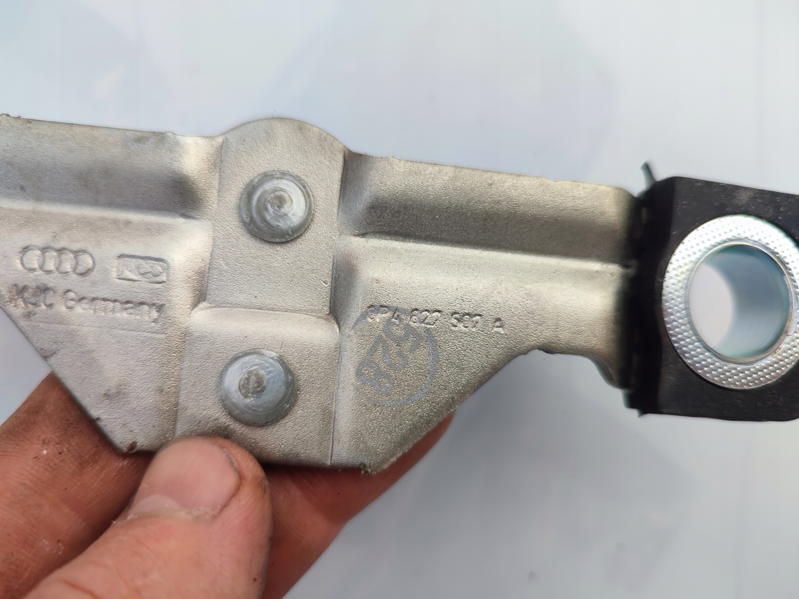 RYGIEL heckklappe AUDI A3 8P 8P4827507A