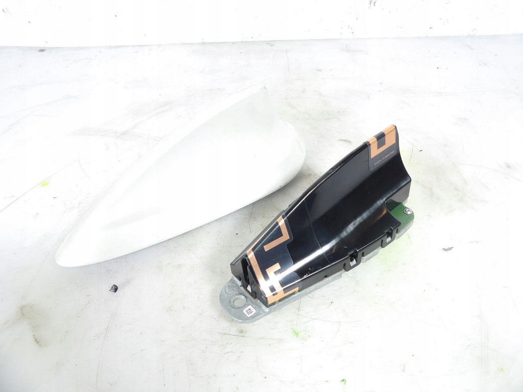 BMW X1 F48 Antenne 8794263-02