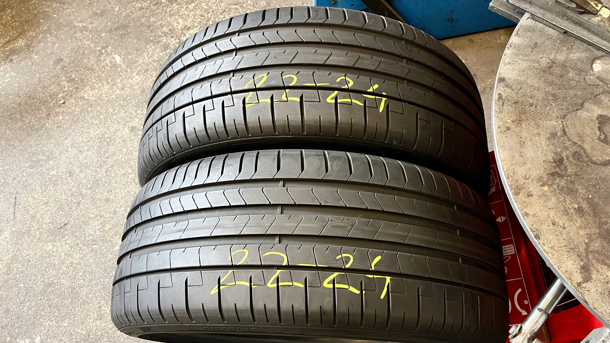 2 tyres summer 255/35R21 98Y Pirelli P ZERO PZ4 7mm 2024r
