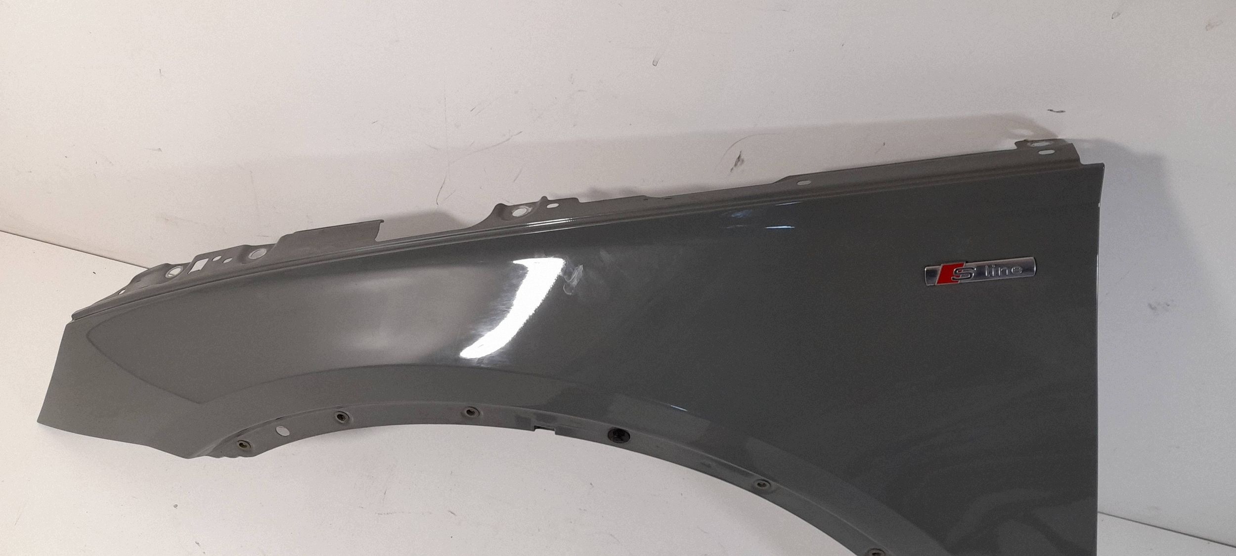 Audi Q5 SQ5 FY 80A fender front left (QD37)