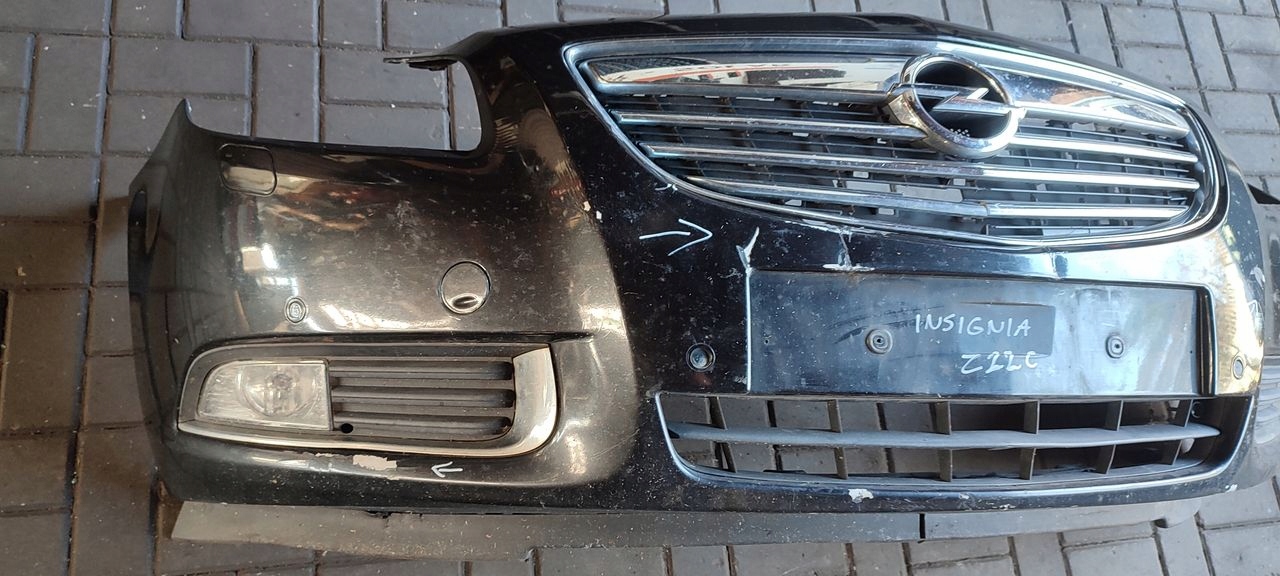 bumper front front PDC Opel Insignia 2,0 CITD kombi Z22C