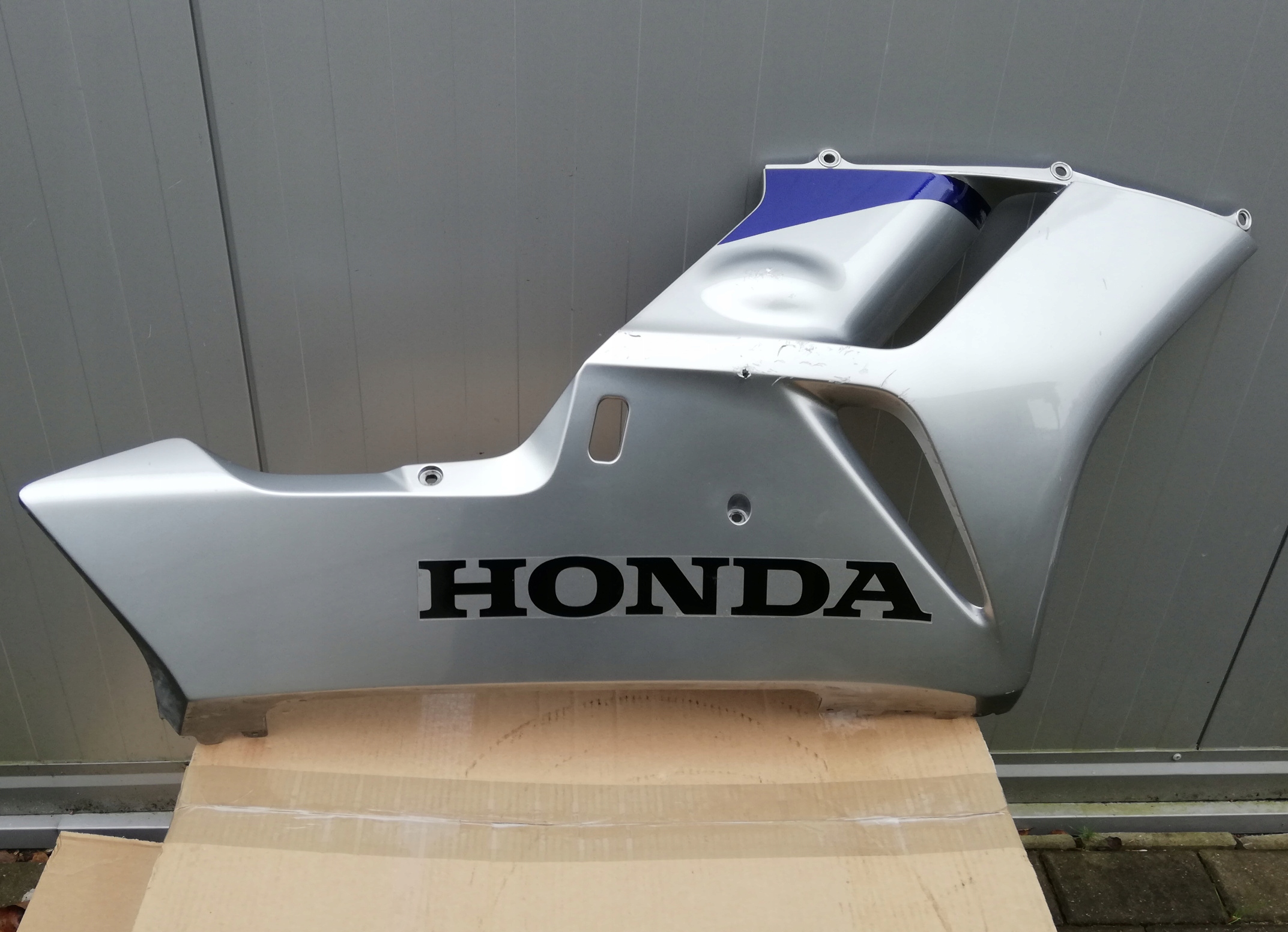 Обтічник бекон Плуг Honda CBR 1000 2004-05