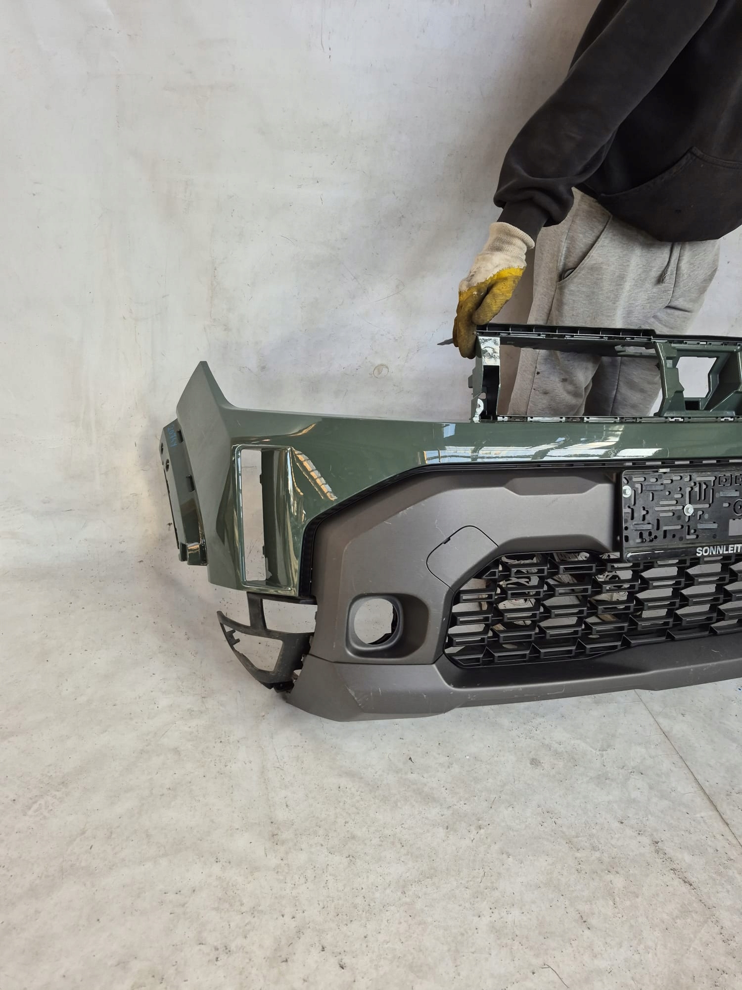 DACIA DUSTER III 24- bumper front front