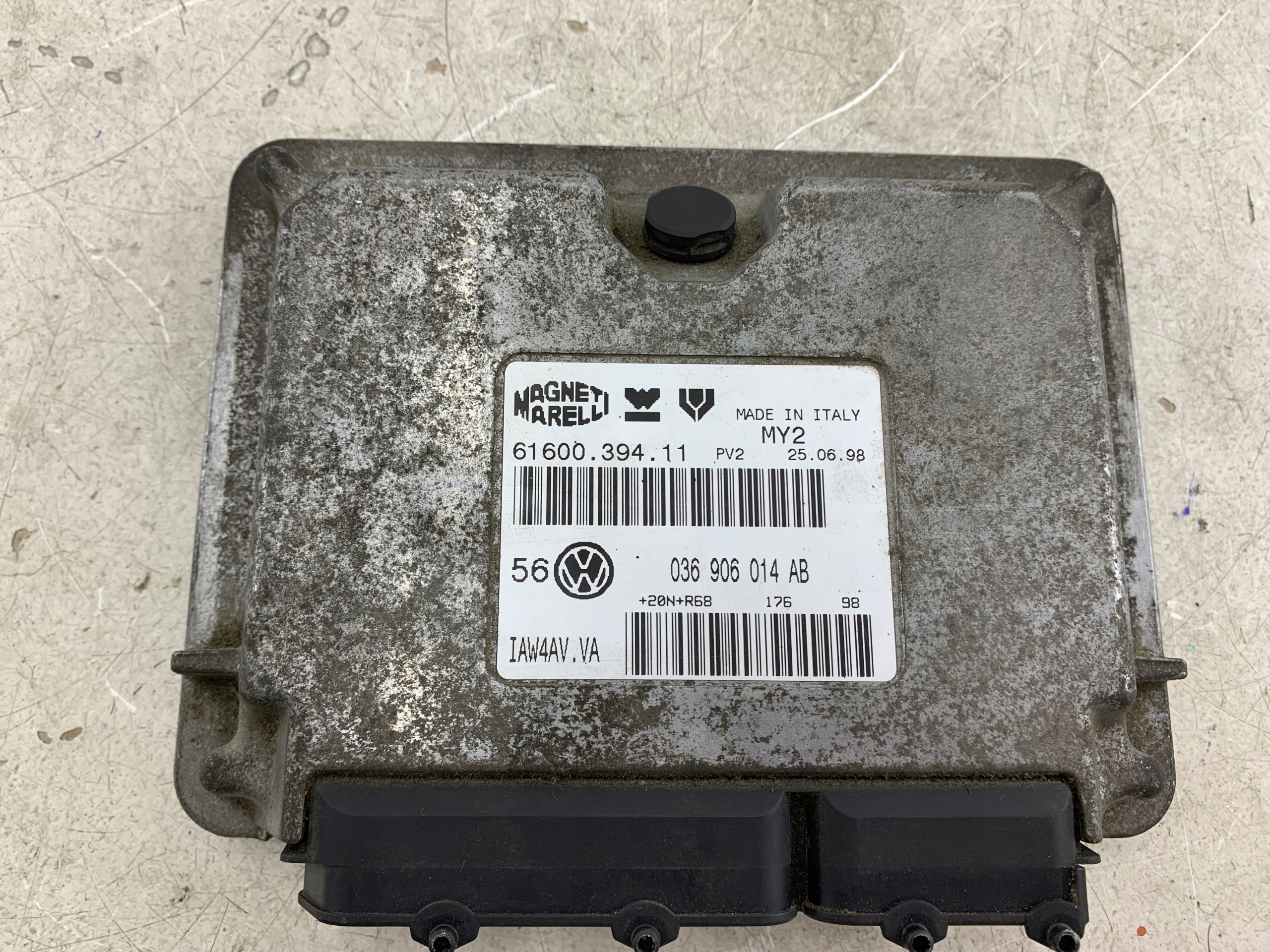 VW GOLF IV 1.4 control unit of the engine 036906014AB