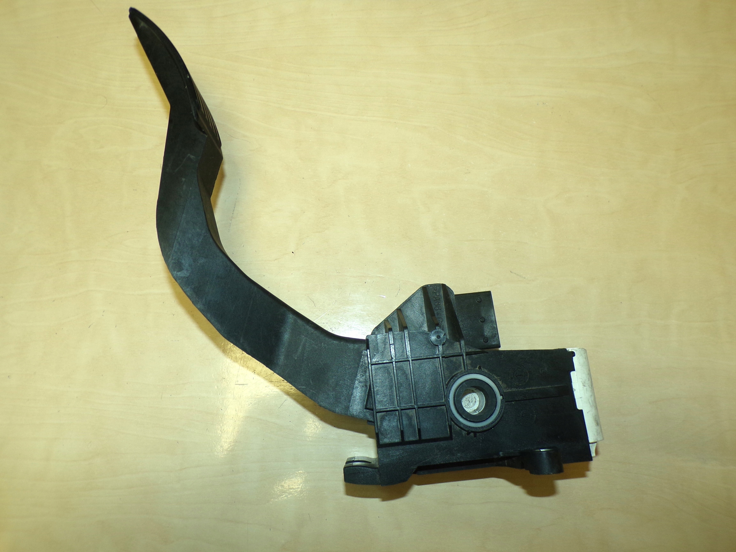 DUCATO JUMPER BOXER 12- Gaspedal potentiometer 1384162080