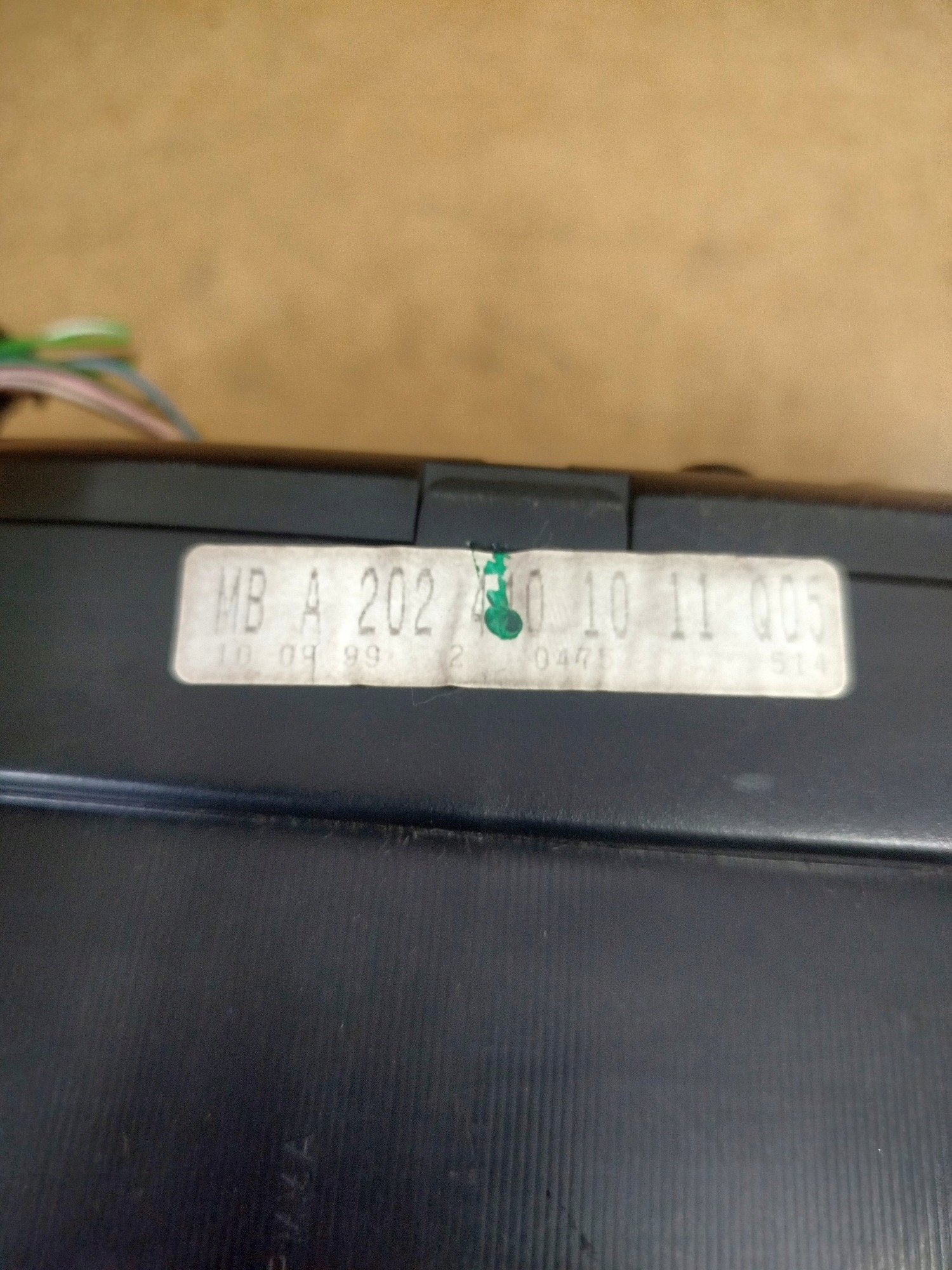 спидометр MERCEDES C класс W202 2024401011