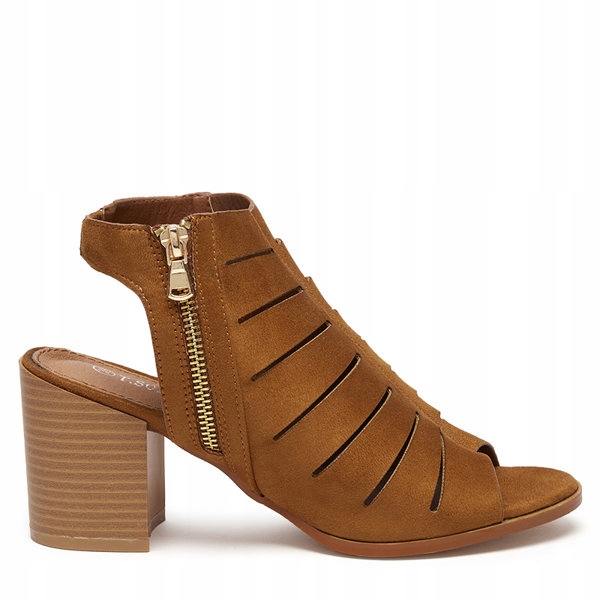 

Brązowe Sandały Damskie Z Wycięciami Athief 37