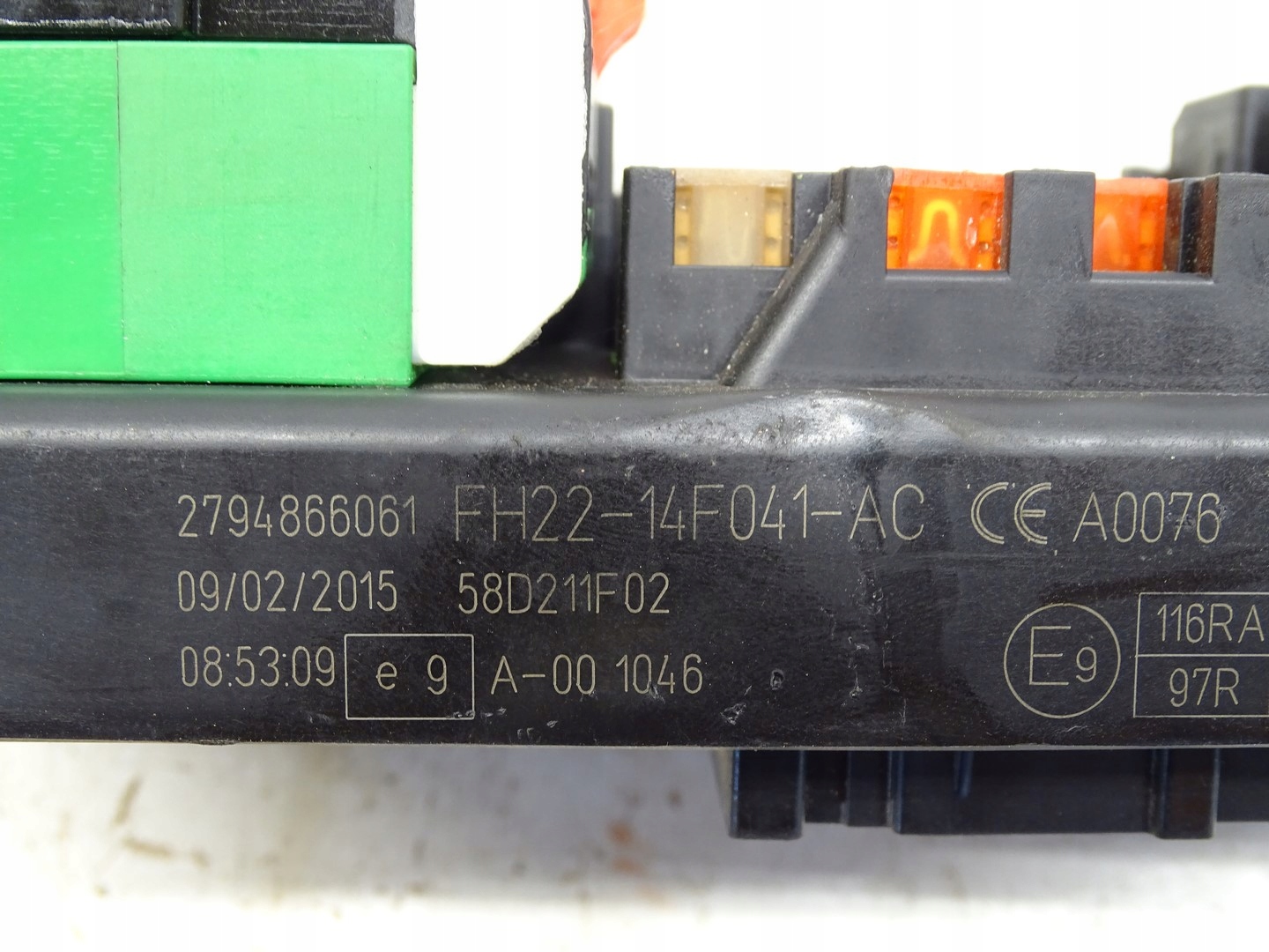 fuse box JAGUAR XJ fh22-14f041-ac