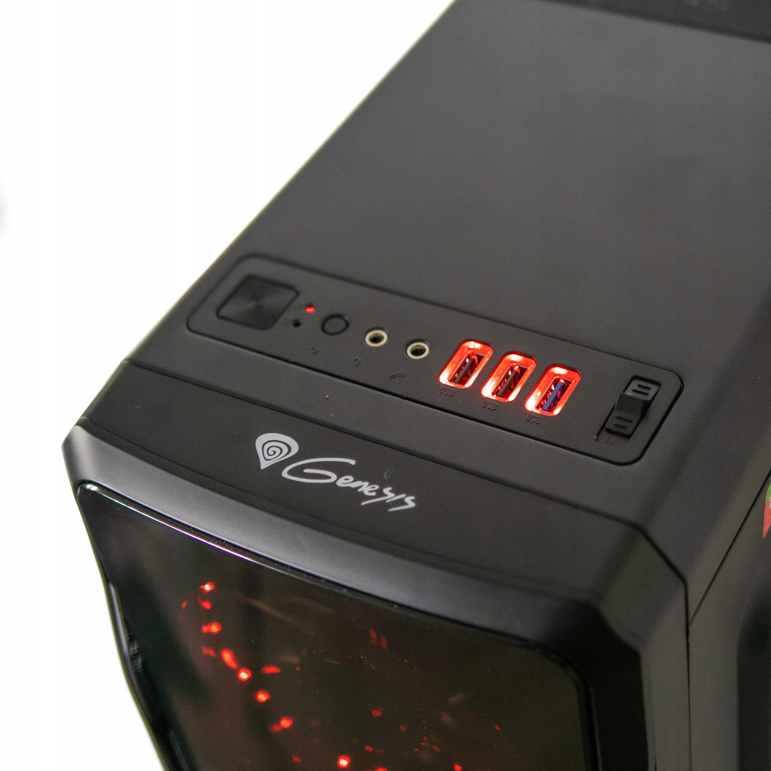 GRACZ LED 4x3,8GHZ GTX1650 GDDR5 480SSD 16GB WIN10 Generacja procesora 3