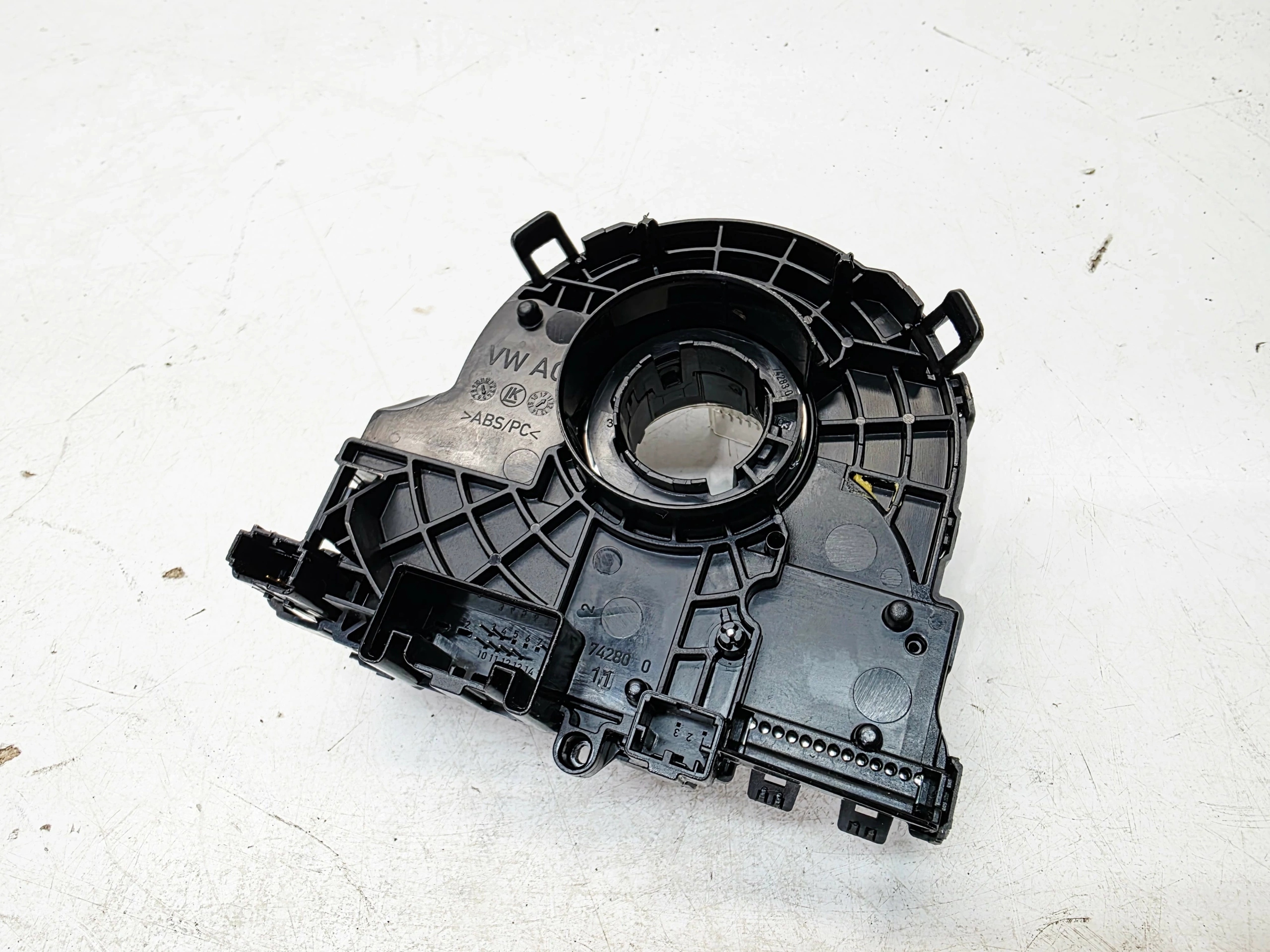 ring ZWIJAK airbags module KATA steering AUDI A6 C7 A7 4G A8 D4 4H0953568E