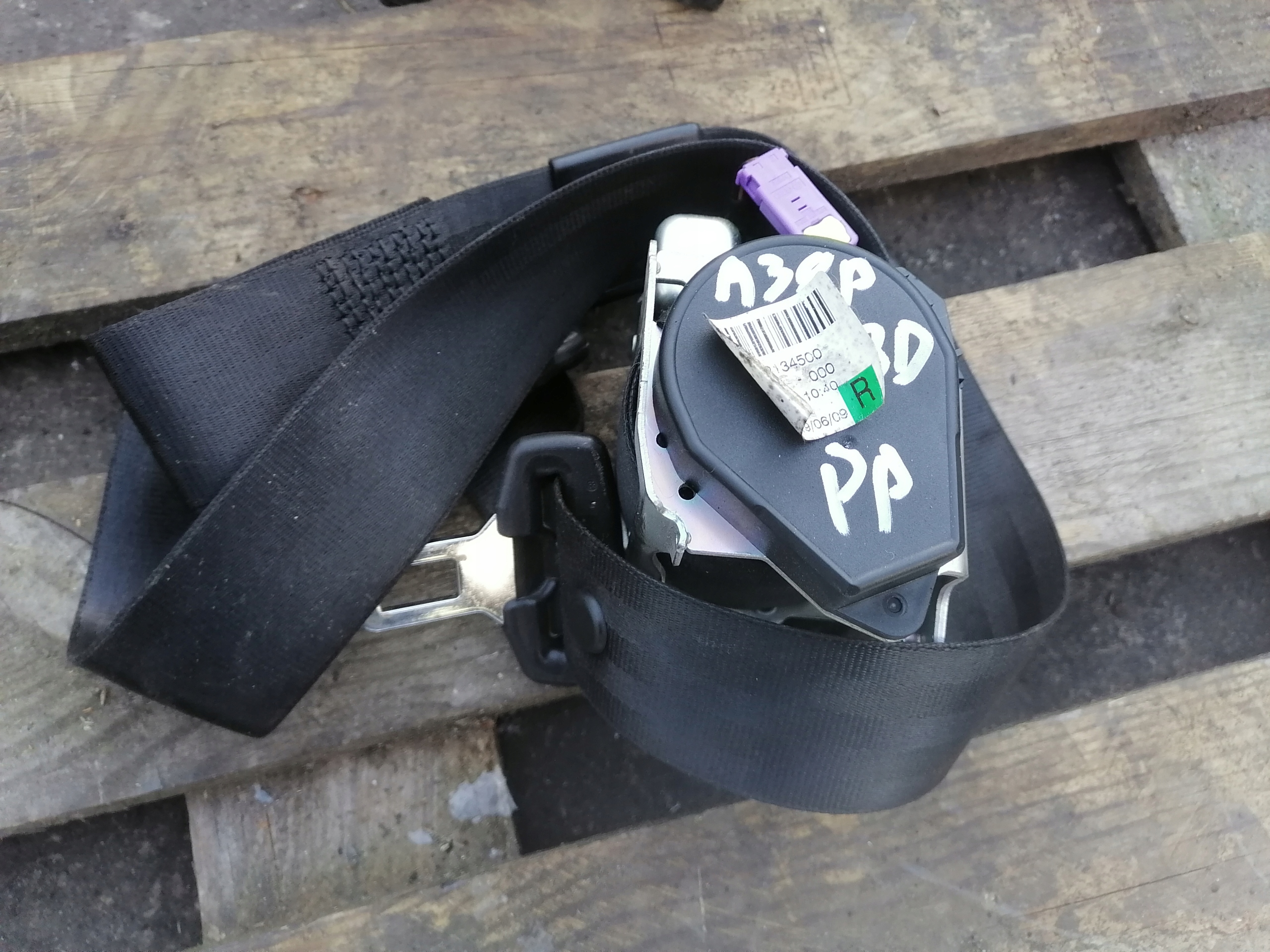 8P3857706A - Ремень безопасности правый передний AUDI A3 8P 3D