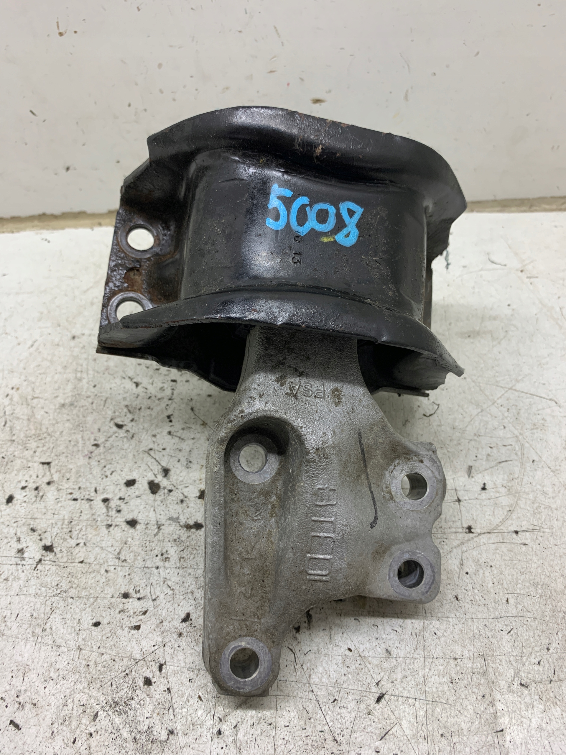 holder engine mount 9681855180 PEUGEOT 5008
