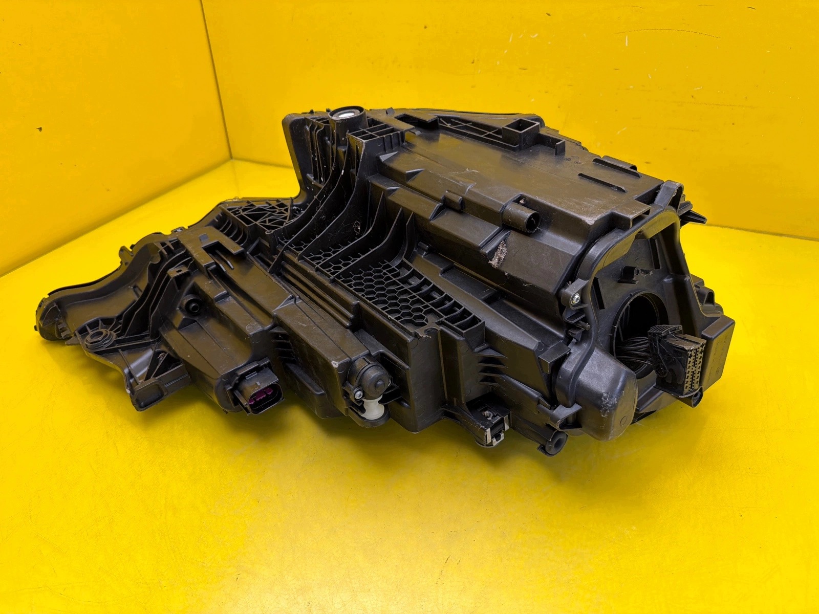 light left right front Audi Q8 4M8 Full Led 4M8941033 4M8941034