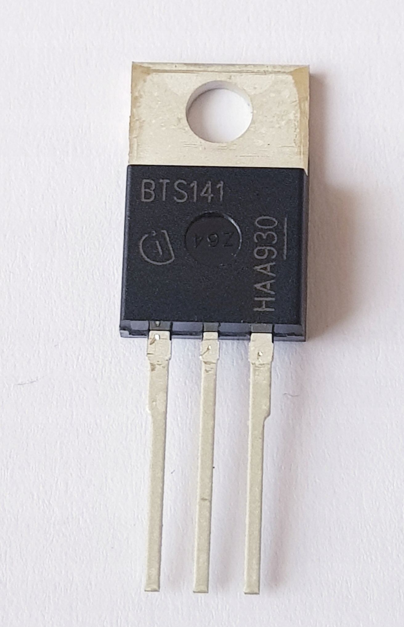 BTS141 Sterownik BTS141BKSA1 Układ Scalony