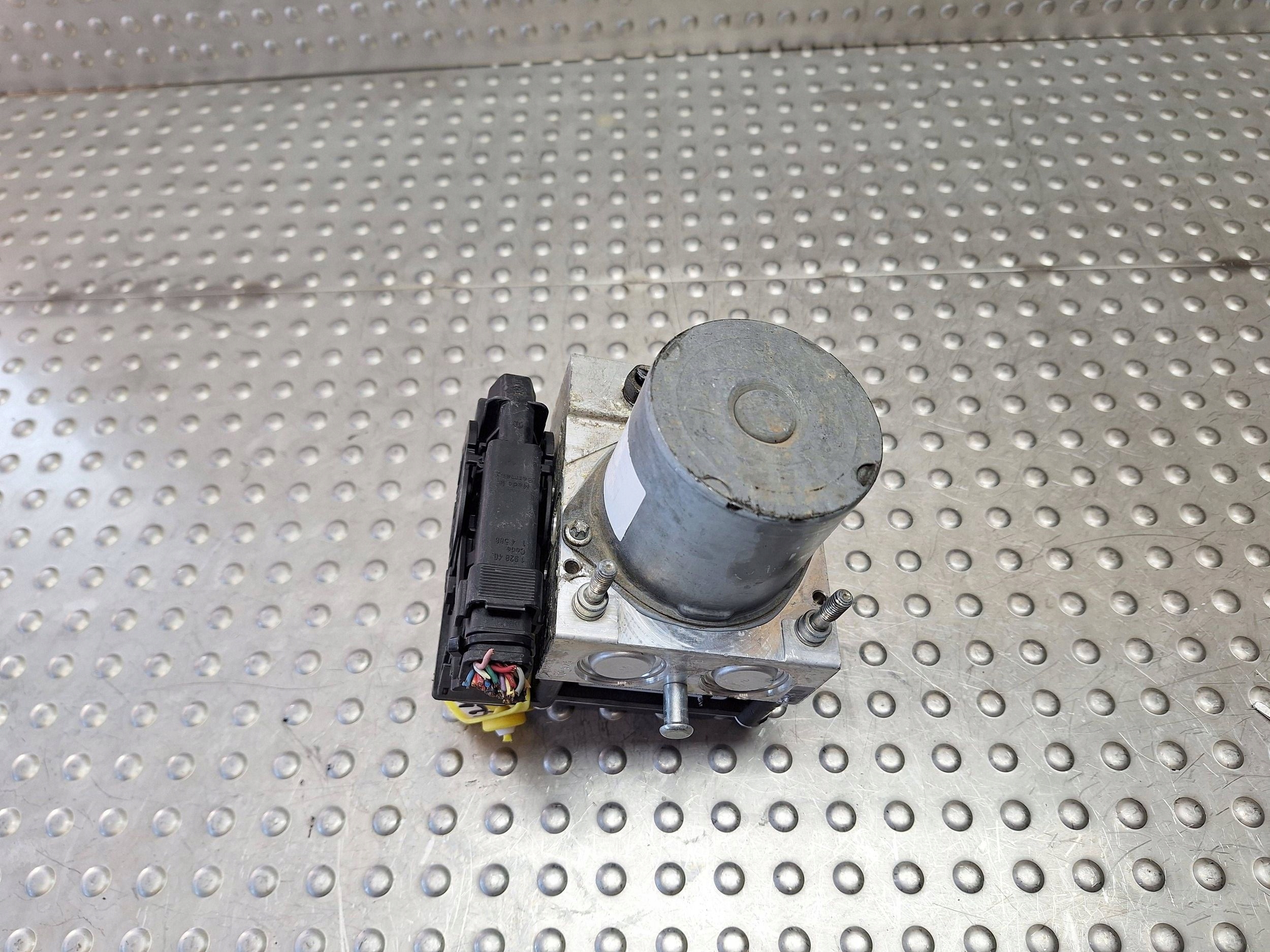 pump control unit ABS 0265235304 0265950676 HONDA CR-V WAVTC