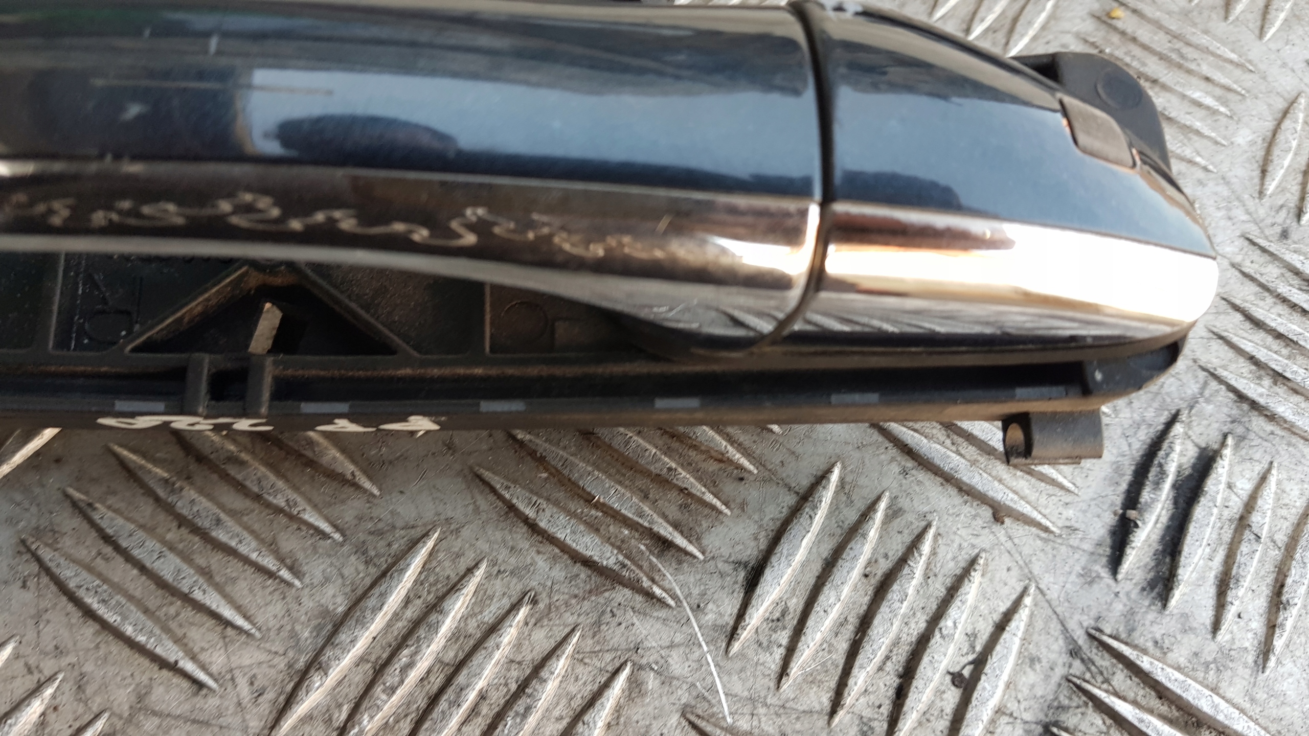 MERCEDES W220 Poignée Droite Avant 197