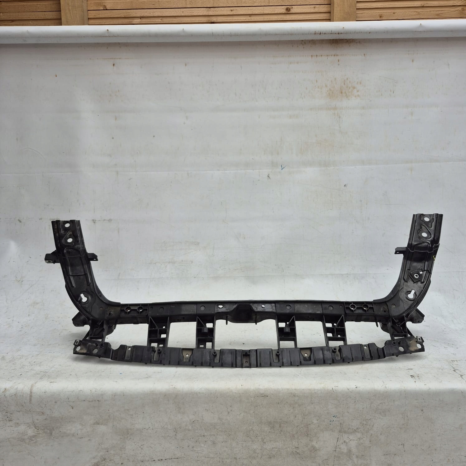 FORD MUSTANG VI LIFT 18- support panel for radiators pillar front
